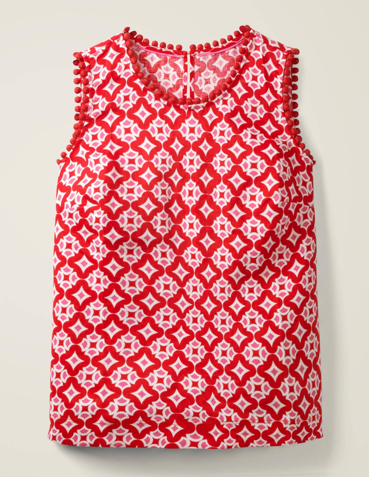 Romaine Linen Top-Post Box Red, Diamond Drop