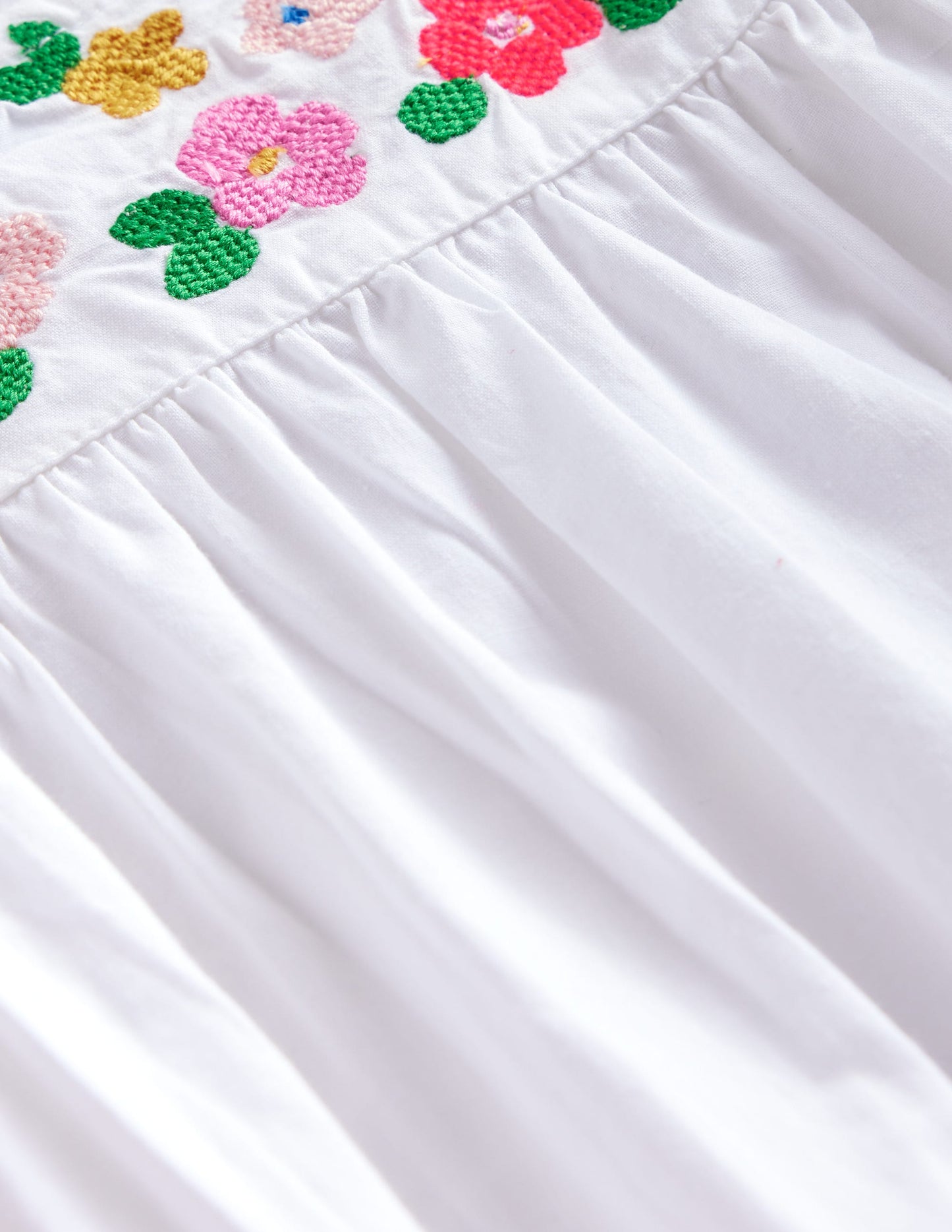 Lightweight Vacation Dress-White Floral Embroidery