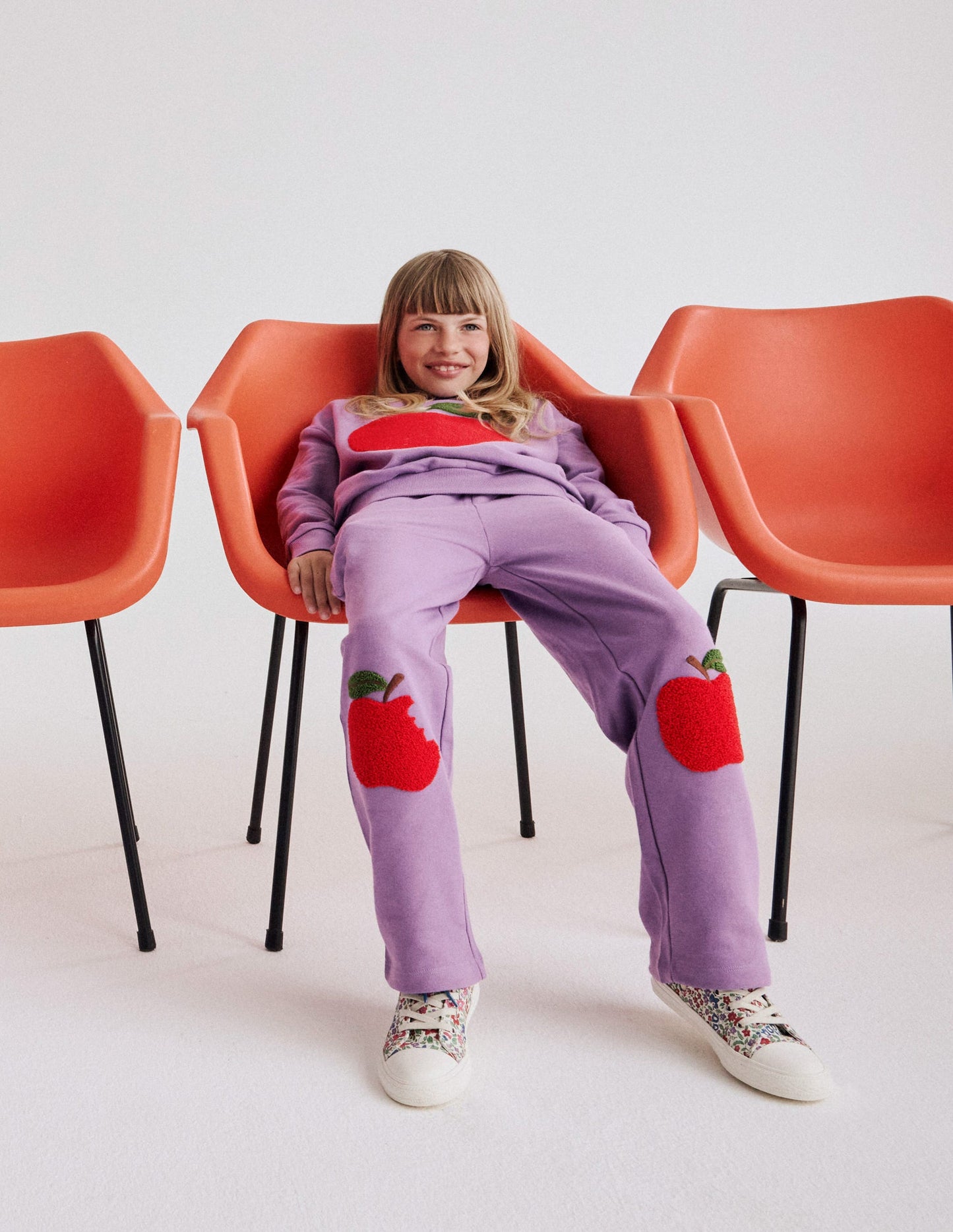 Bobbie Appliqué Sweatpants-Aster Purple Apples