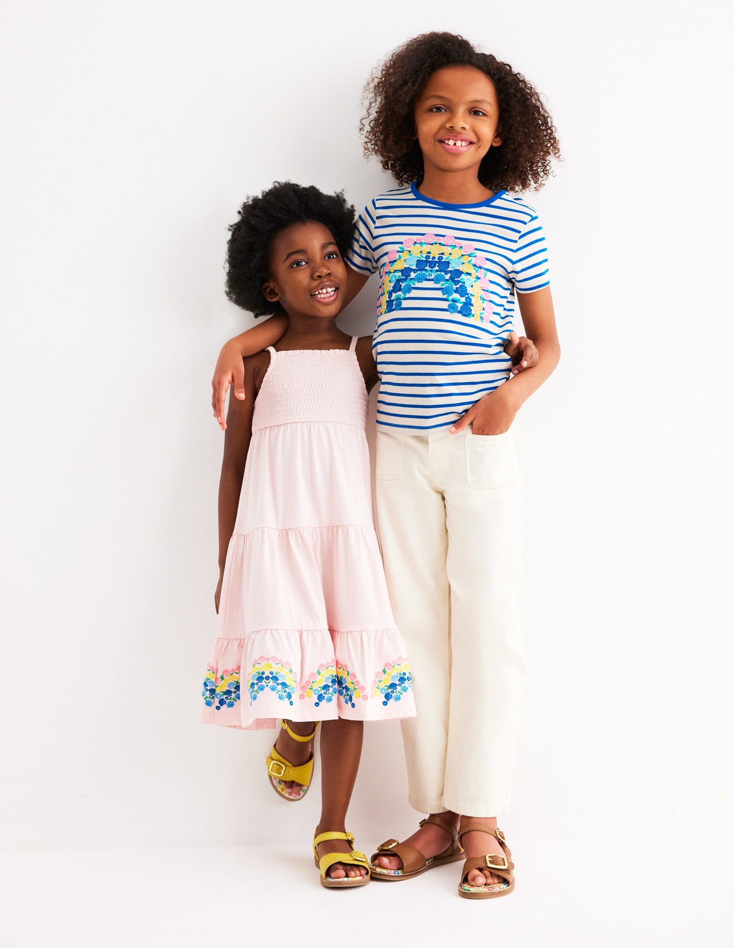 Short Sleeve Appliqué T-shirt-Peacock Plume Blue/Soft Ivory