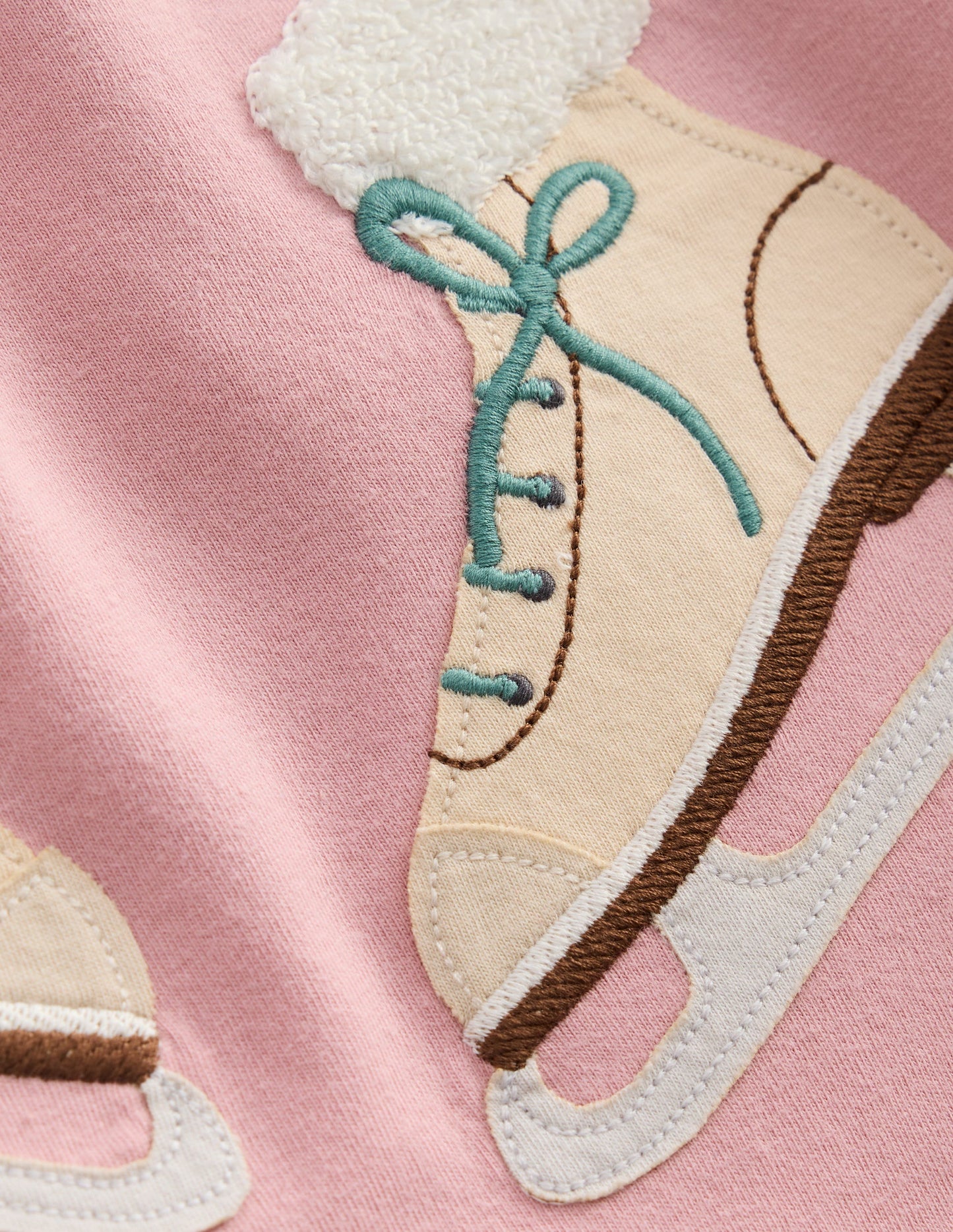 Puff Sleeve Appliqué T-shirt-Vintage Pink Skates