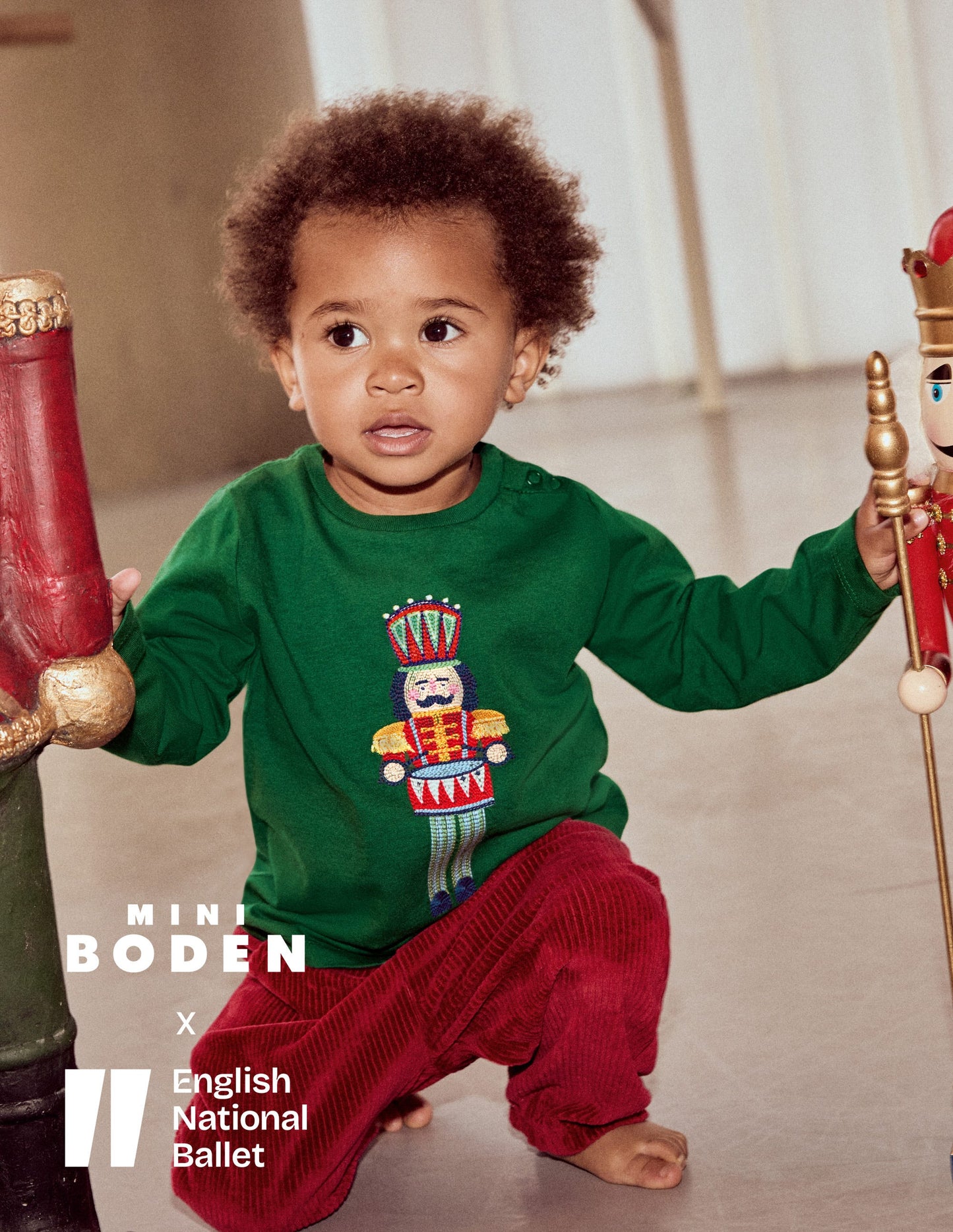 Long Sleeve Applique T-Shirt-Pine Green Nutcracker