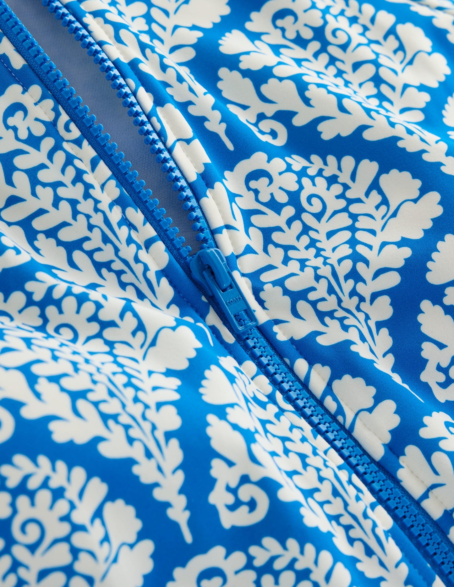 Sporty Raglan Sleeve Swimsuit-Bright Blue, Blossomy