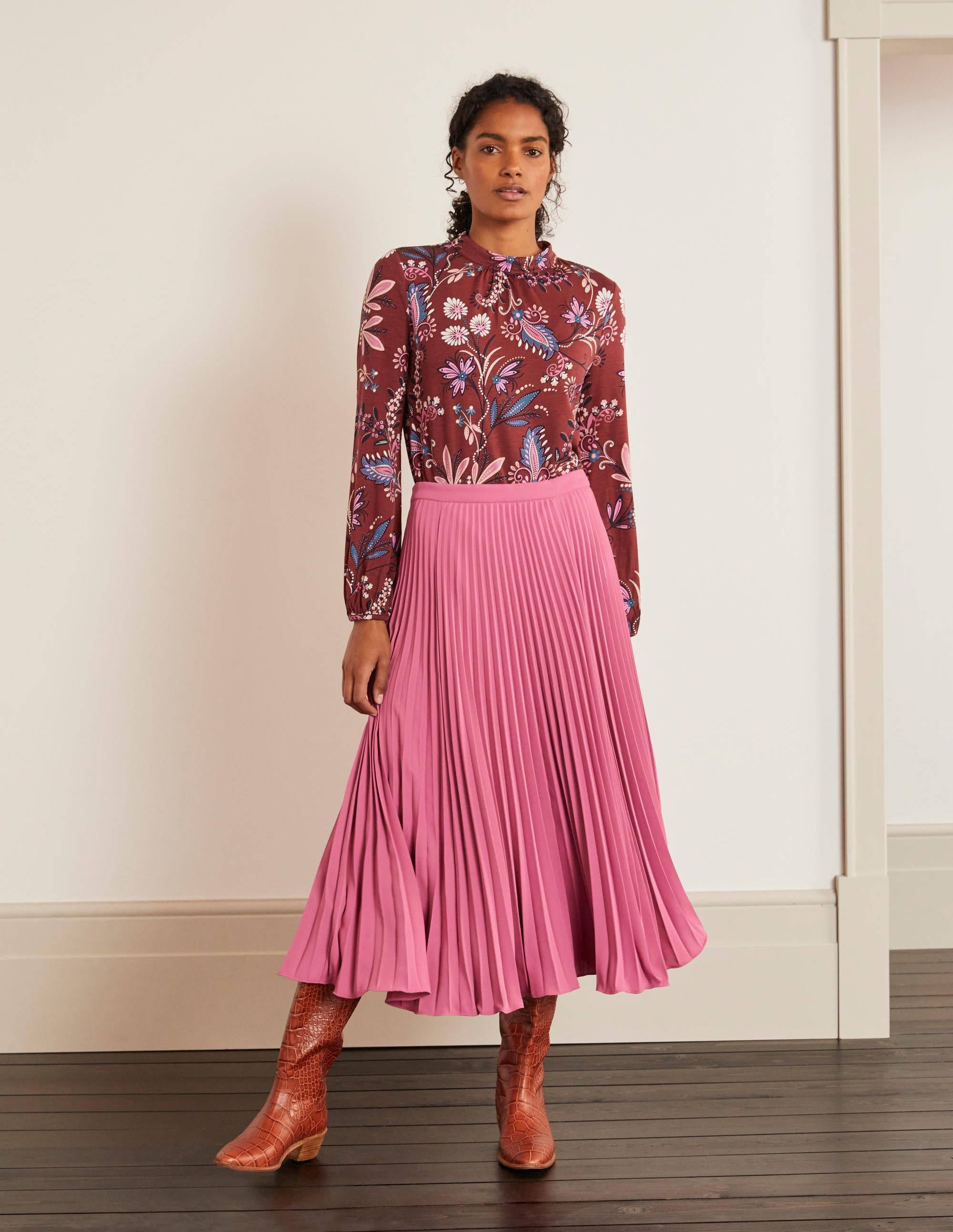 Natasha Jersey Top-Maroon, Heritage Bloom - Image 1