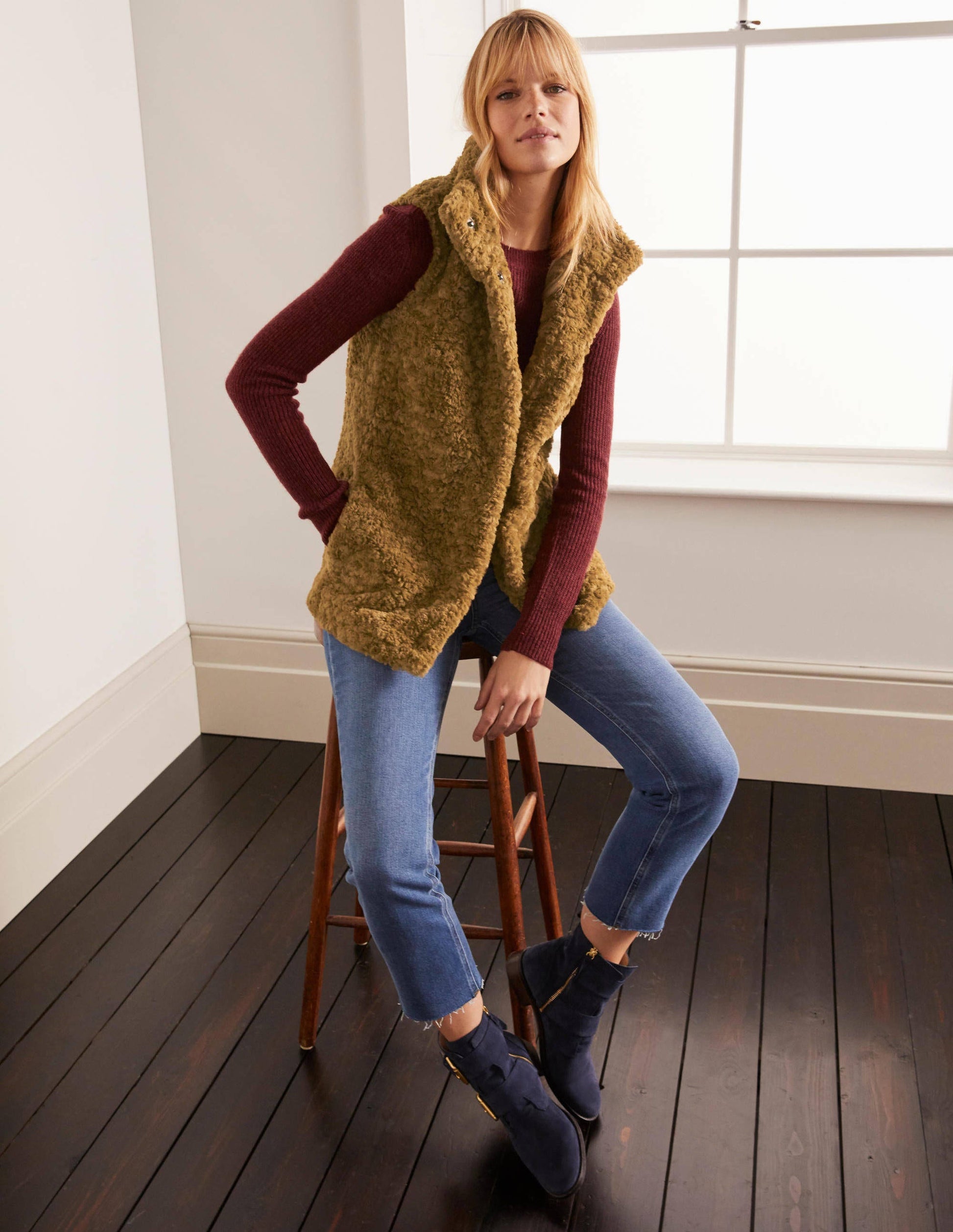 Haddon Faux Fur Vest-Camel-1