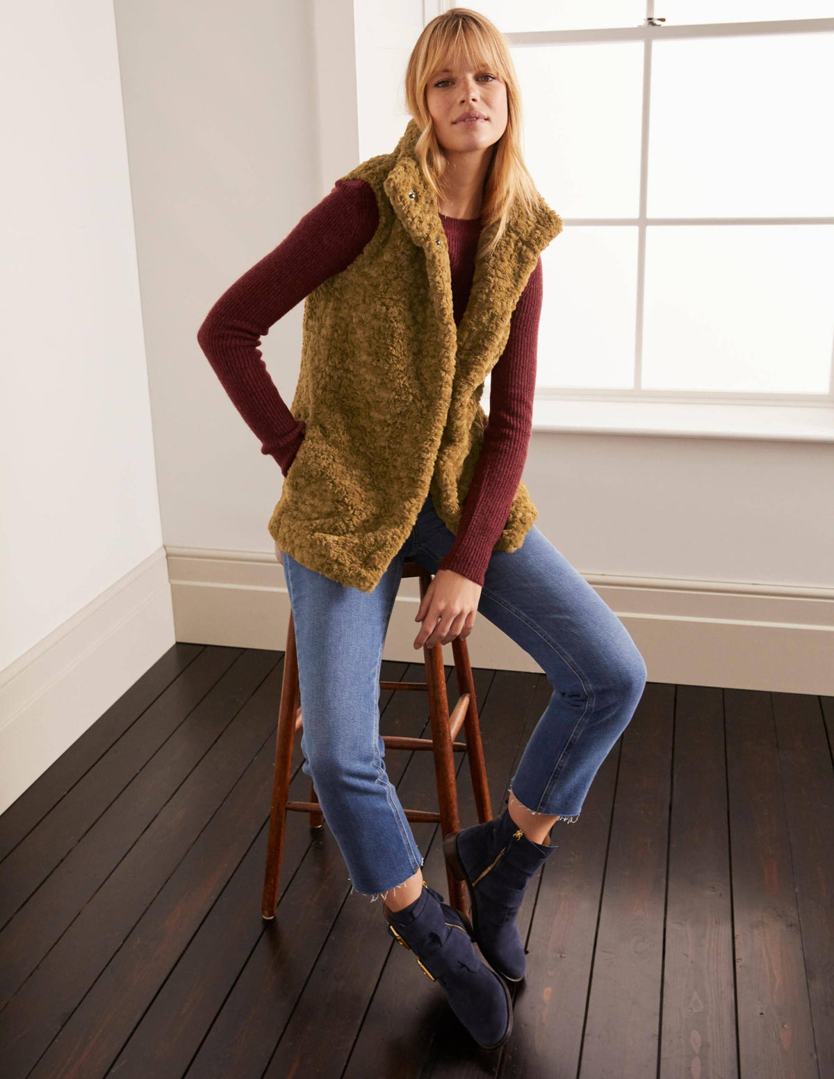 Haddon Faux Fur Vest-Camel - Image 1