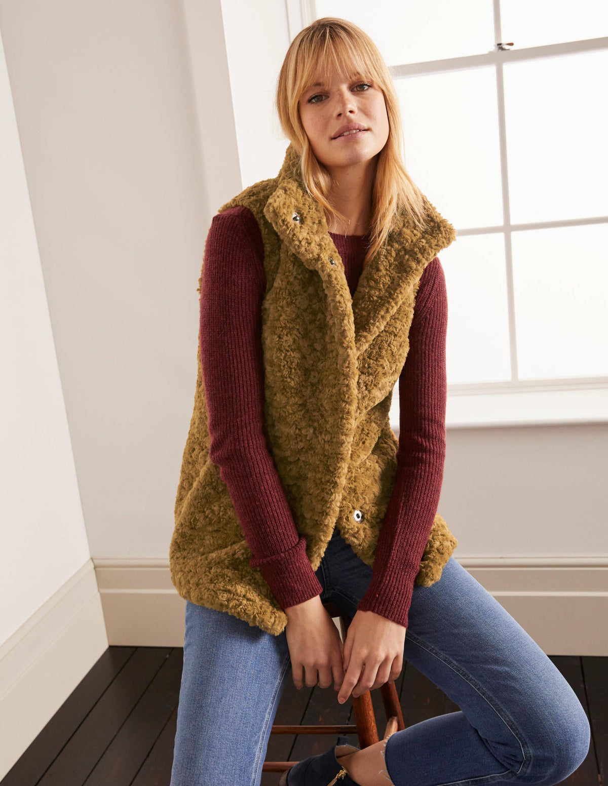 Haddon Faux Fur Vest-Camel-3