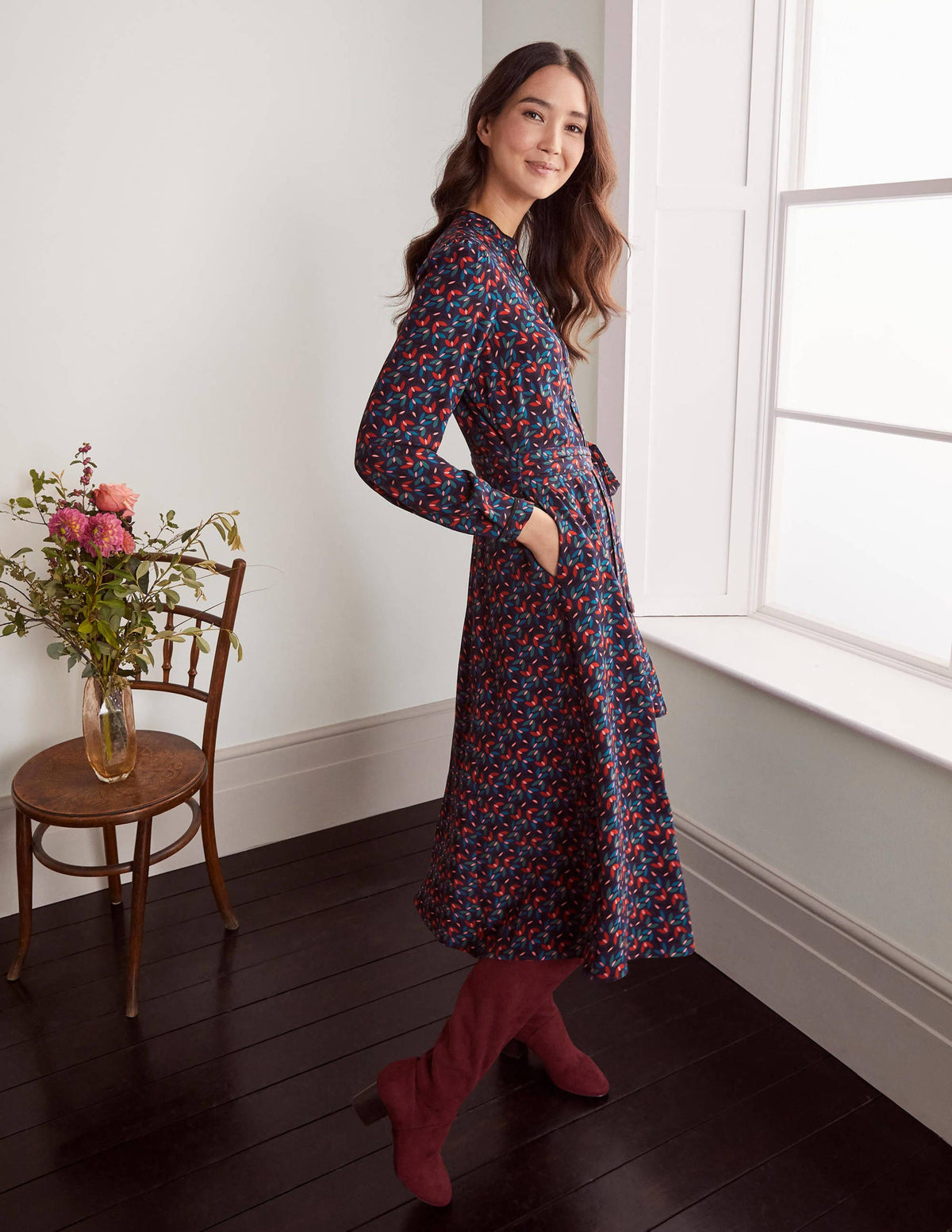 Pippa Midi Shirt Dress-French Navy, Spinning Petals-4