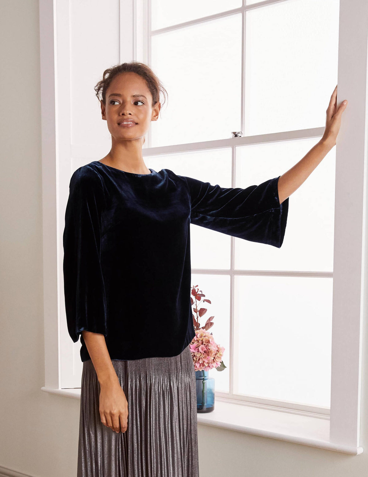 Kate Velvet Top-Navy - Image 1