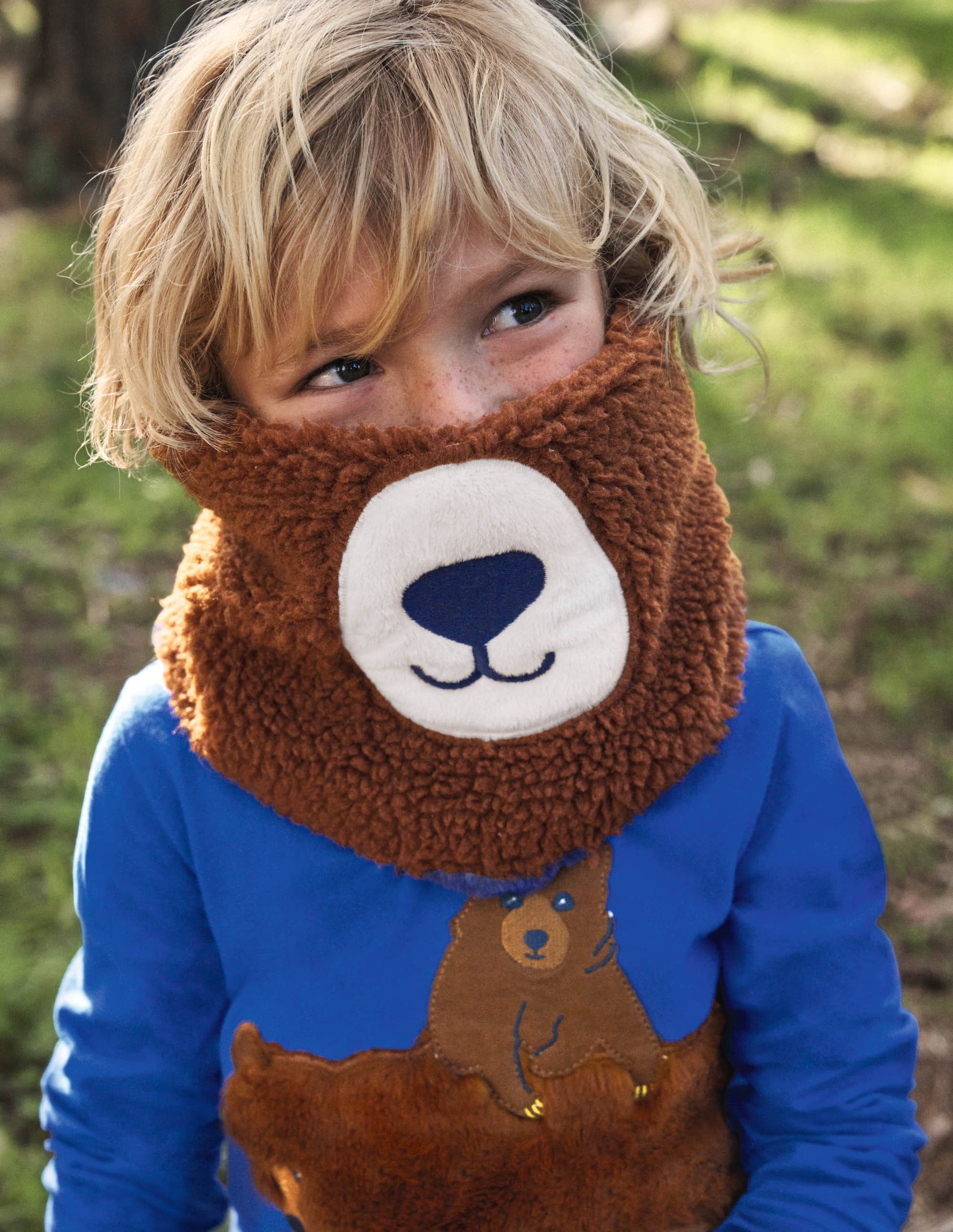 Borg Bear Snood-Brown-2