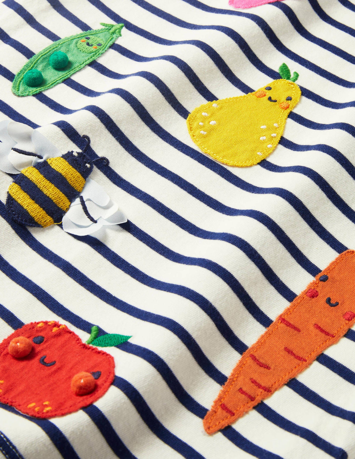 Short-sleeve Appliqué T-shirt-Ivory/ Starboard Blue Fruit - Image 3