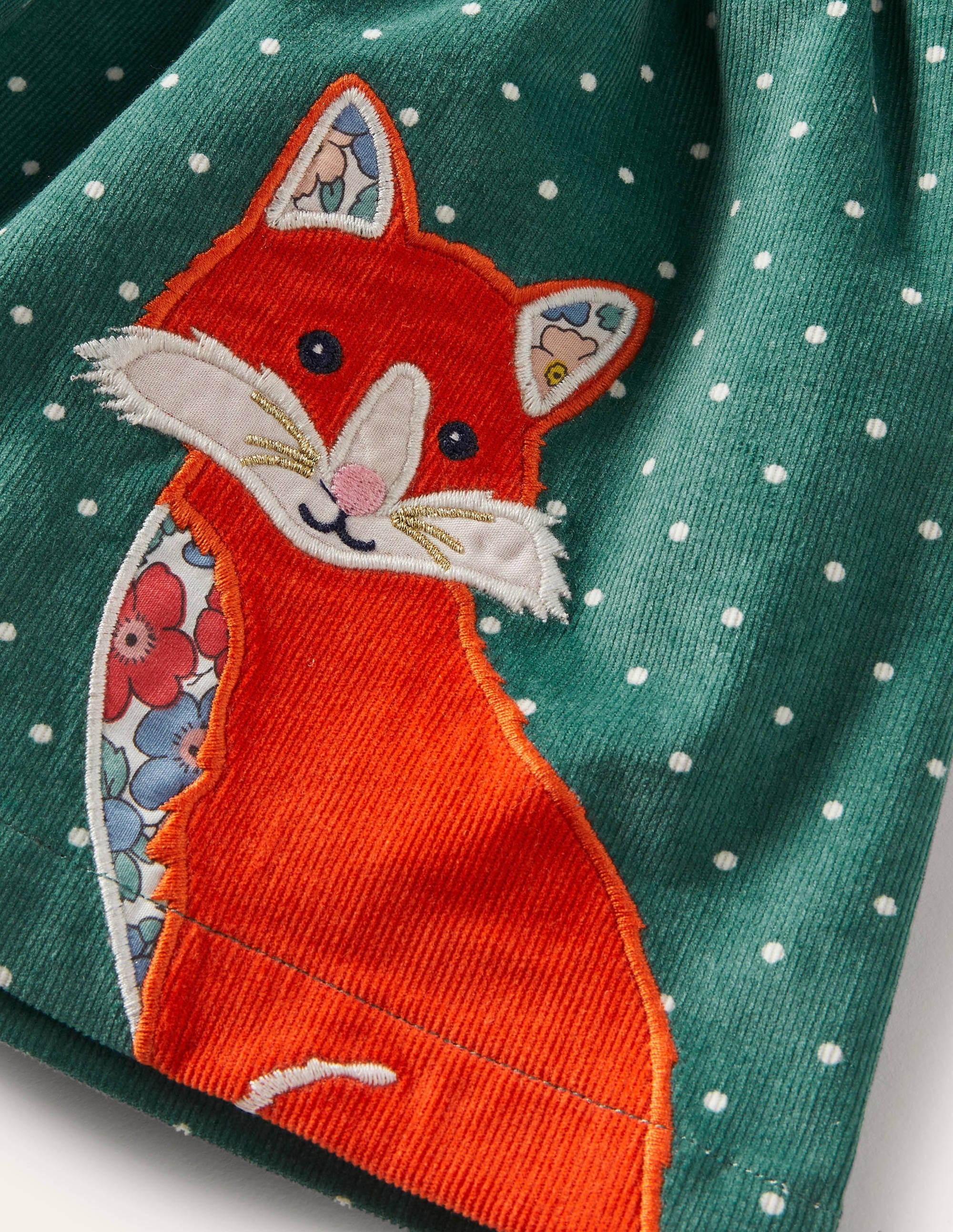 Spotty Appliqué Cord Pinnie-Sardinia Green Foxes - Image 3