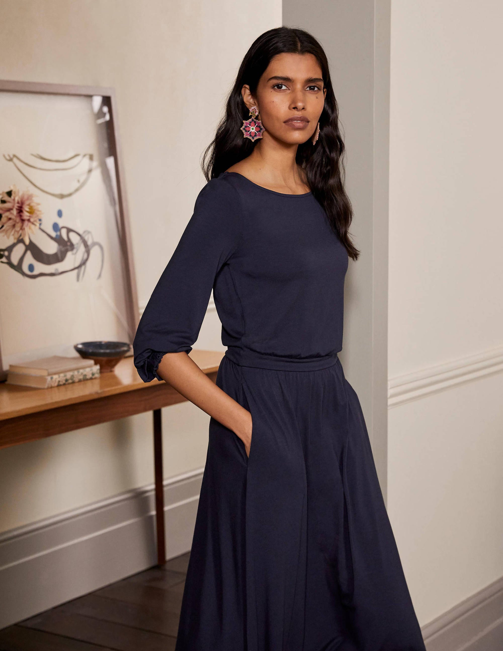 Evelyn Jersey Midi Dress-Navy - Image 4