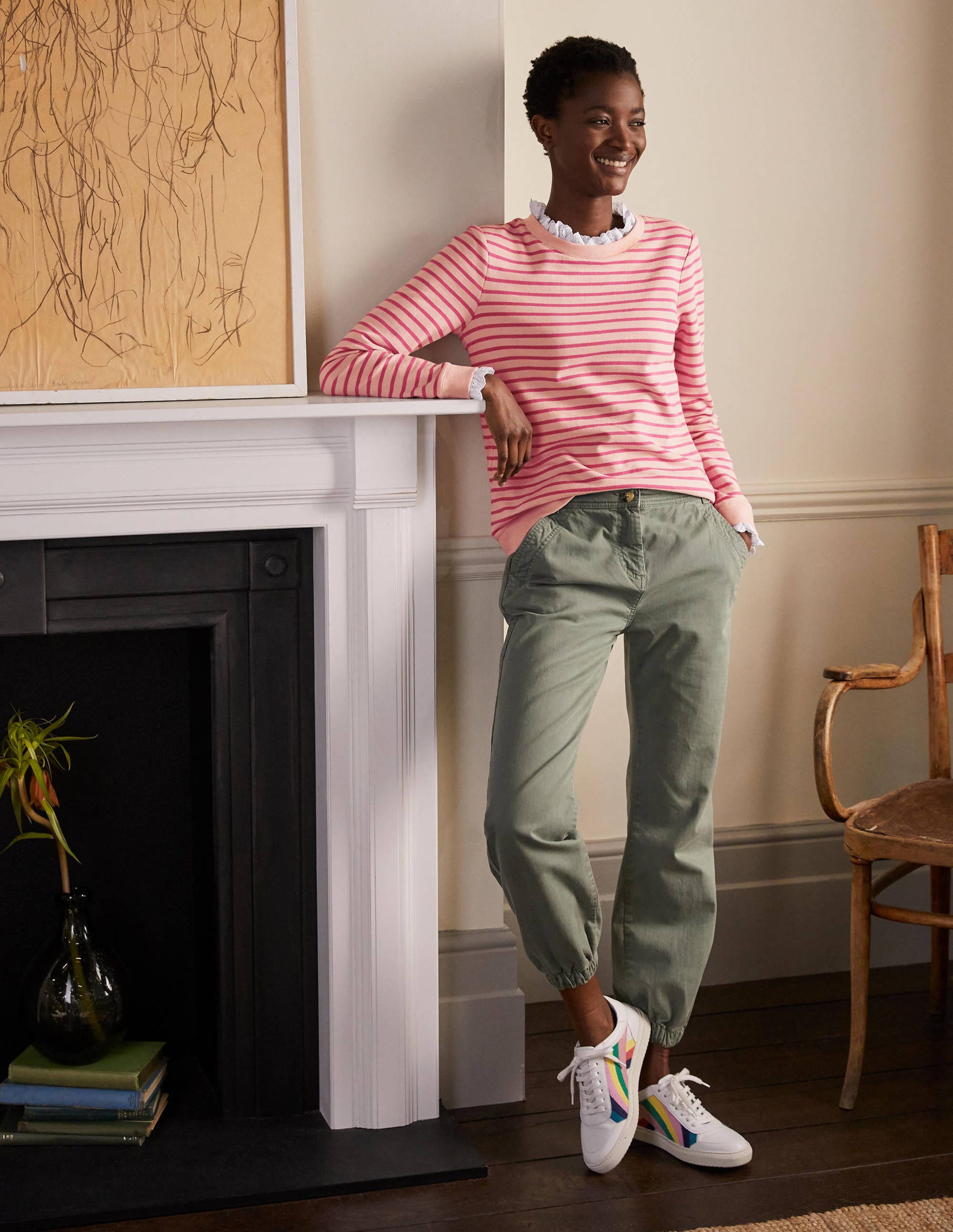 Holly Jersey Sweatshirt-Milkshake/ Vintage Cherry - Image 4