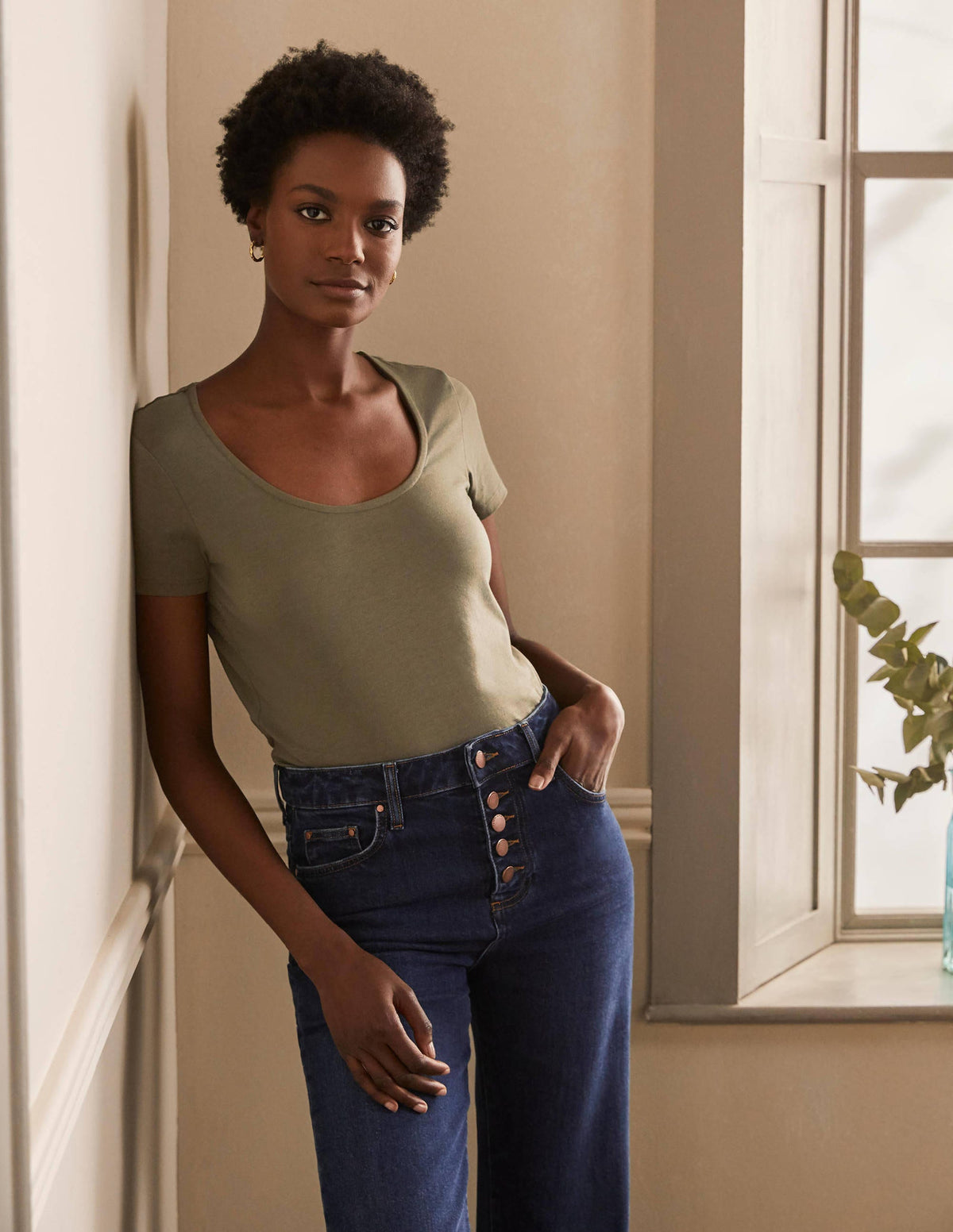 Supersoft Scoop Tee-Classic Khaki - Image 1