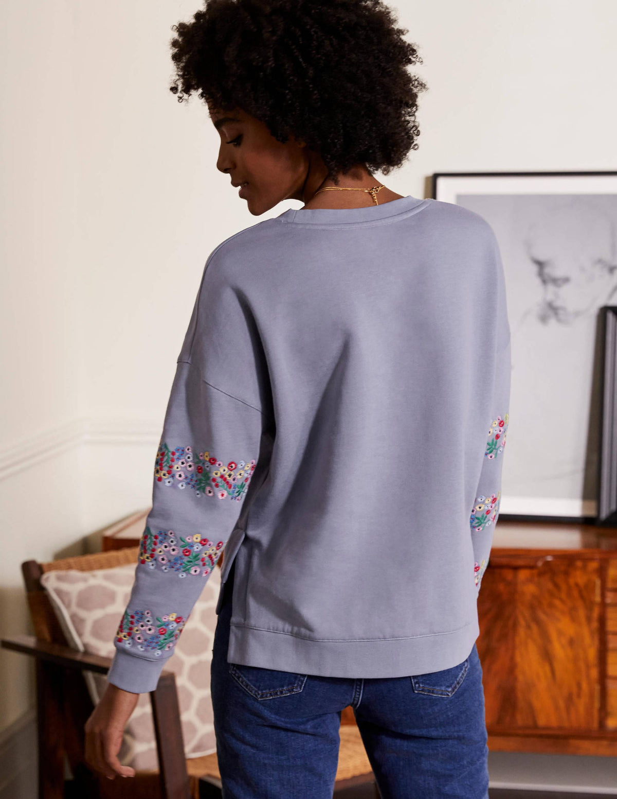Interest Sweatshirt-River - Image 3