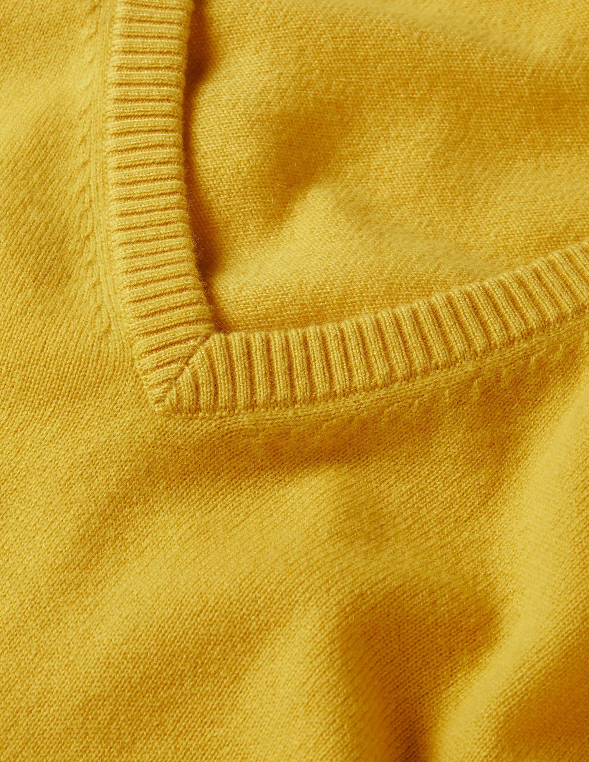 Cashmere V-neck Relax Jumper-Citrine Yellow - Image 6