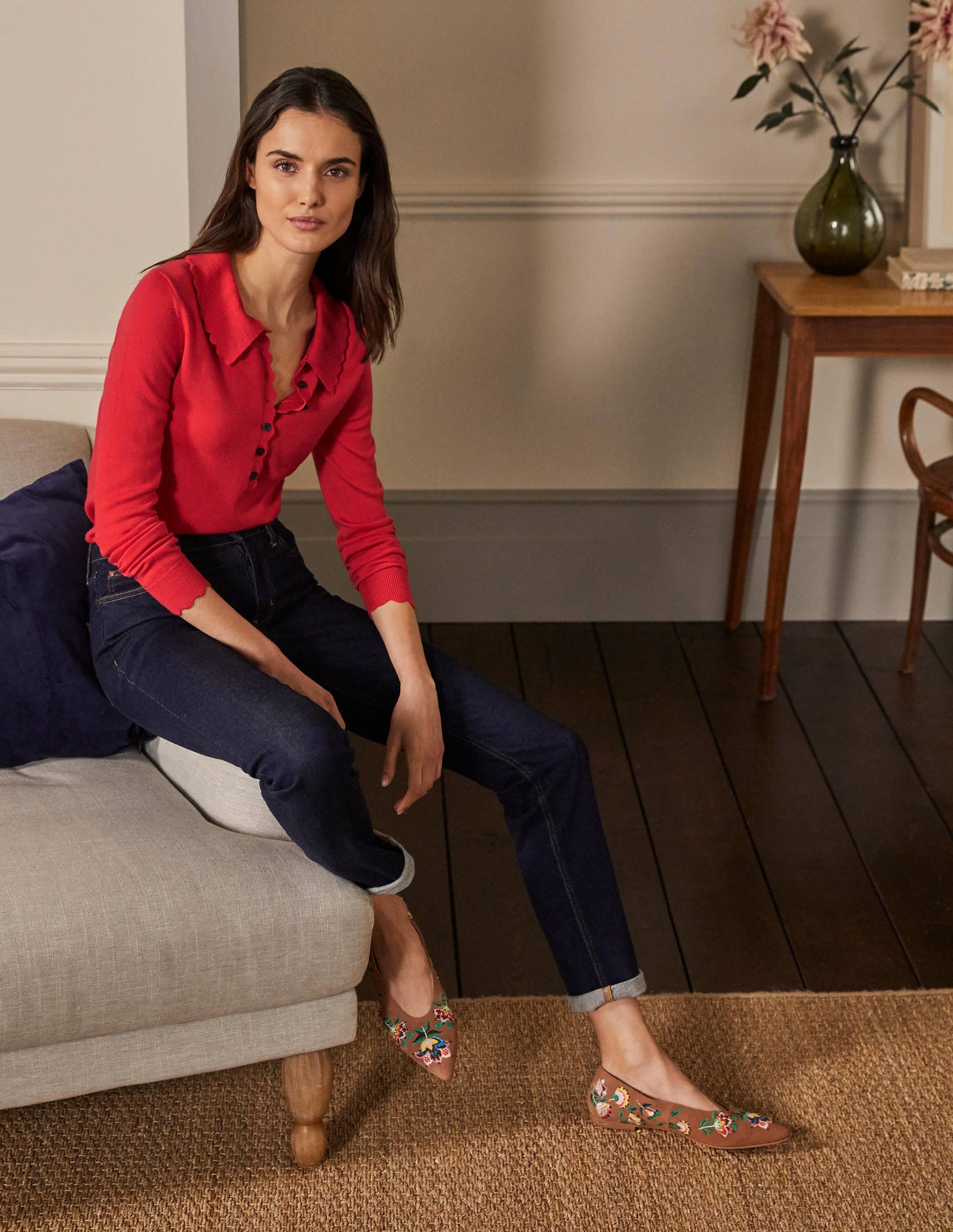 Merino Scallop Collar Sweater-Cherry Red-4