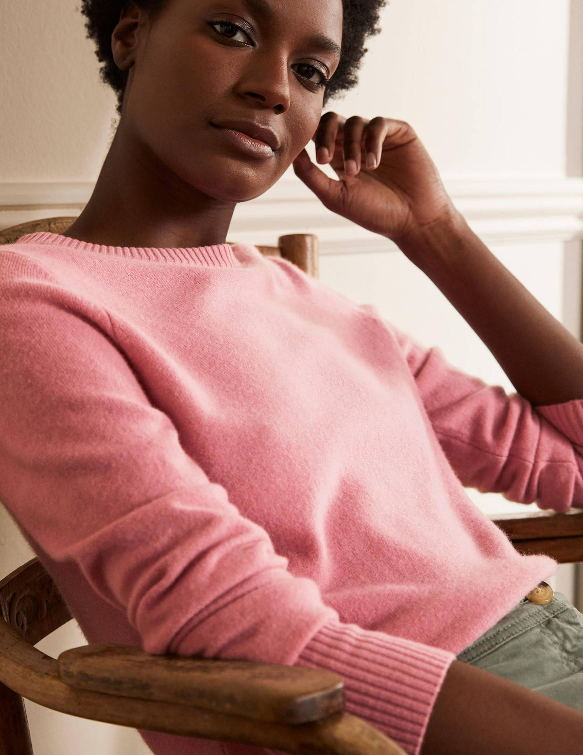 Cashmere Crew Neck Sweater-Formica Pink - Image 2