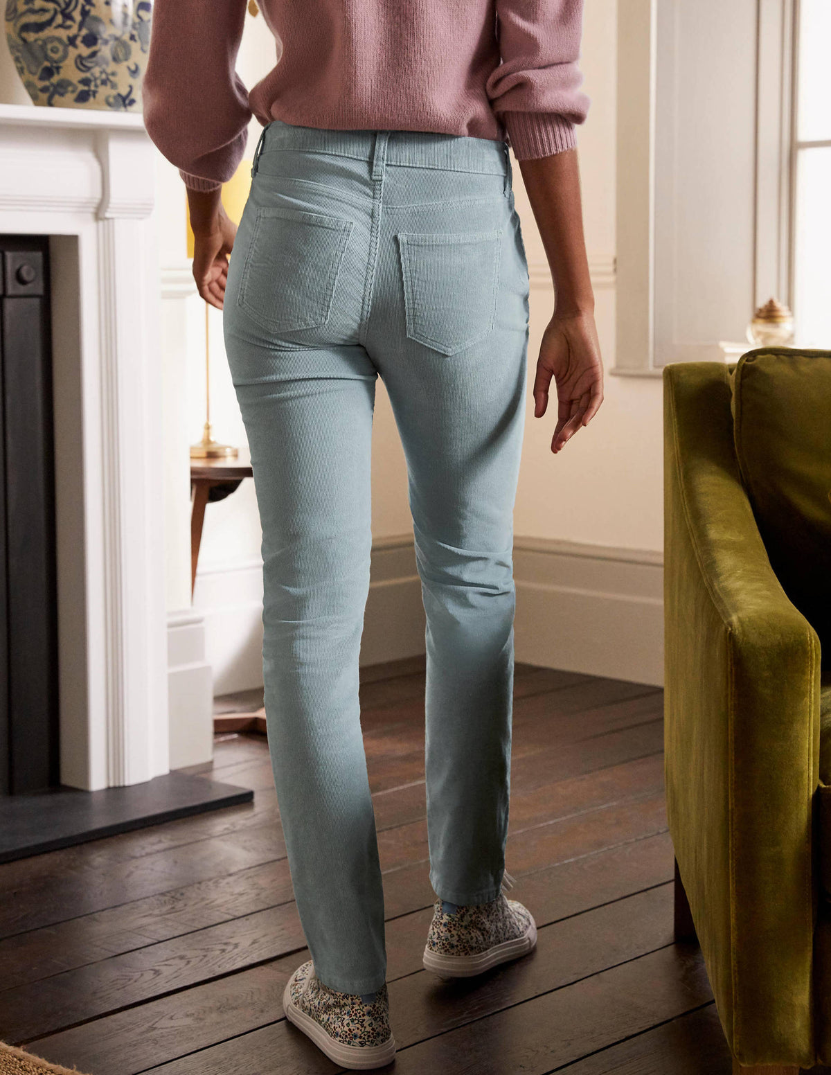 Cord Girlfriend Jeans-Pebble-2