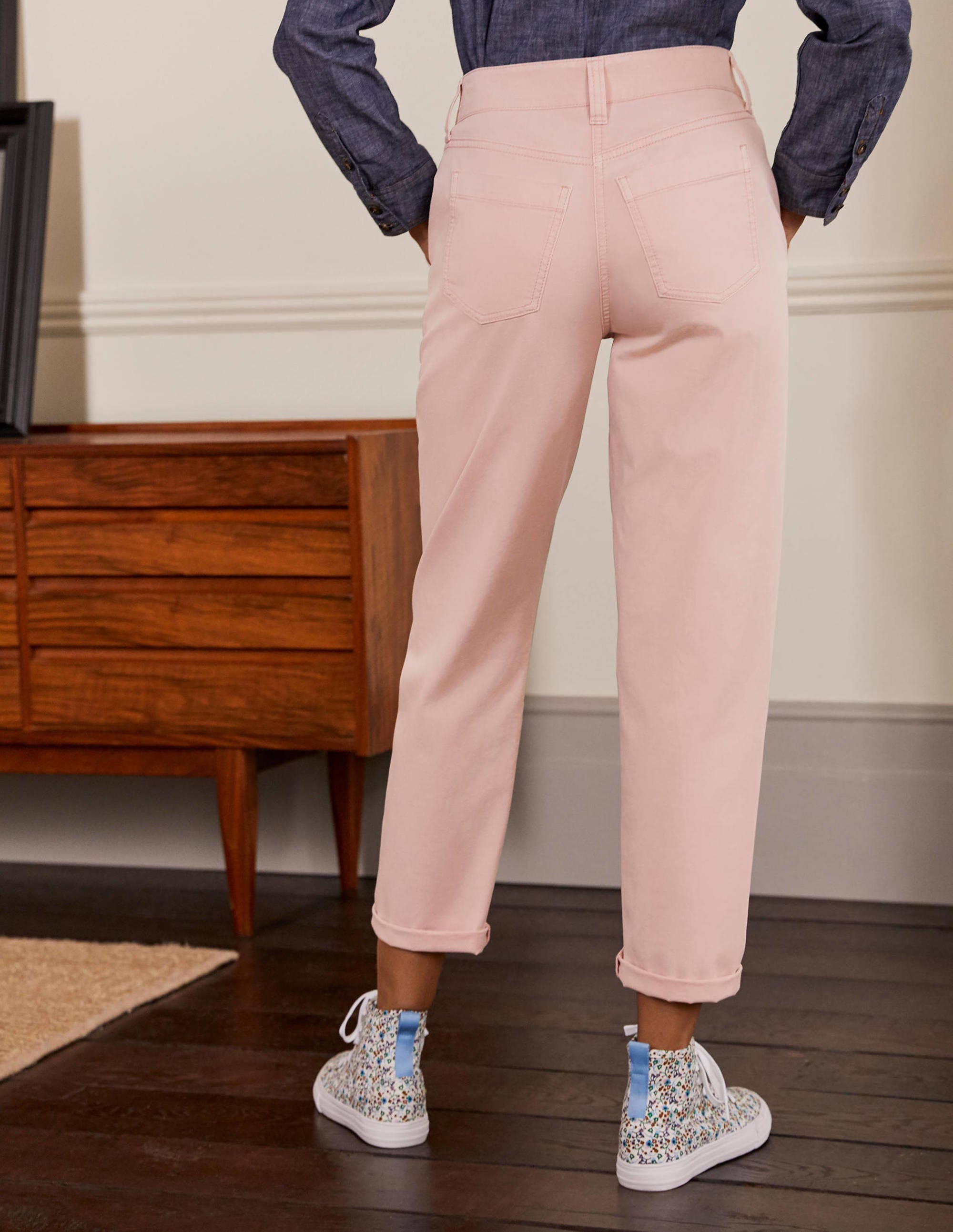 Relaxed Chino Pants-Milkshake - Image 3