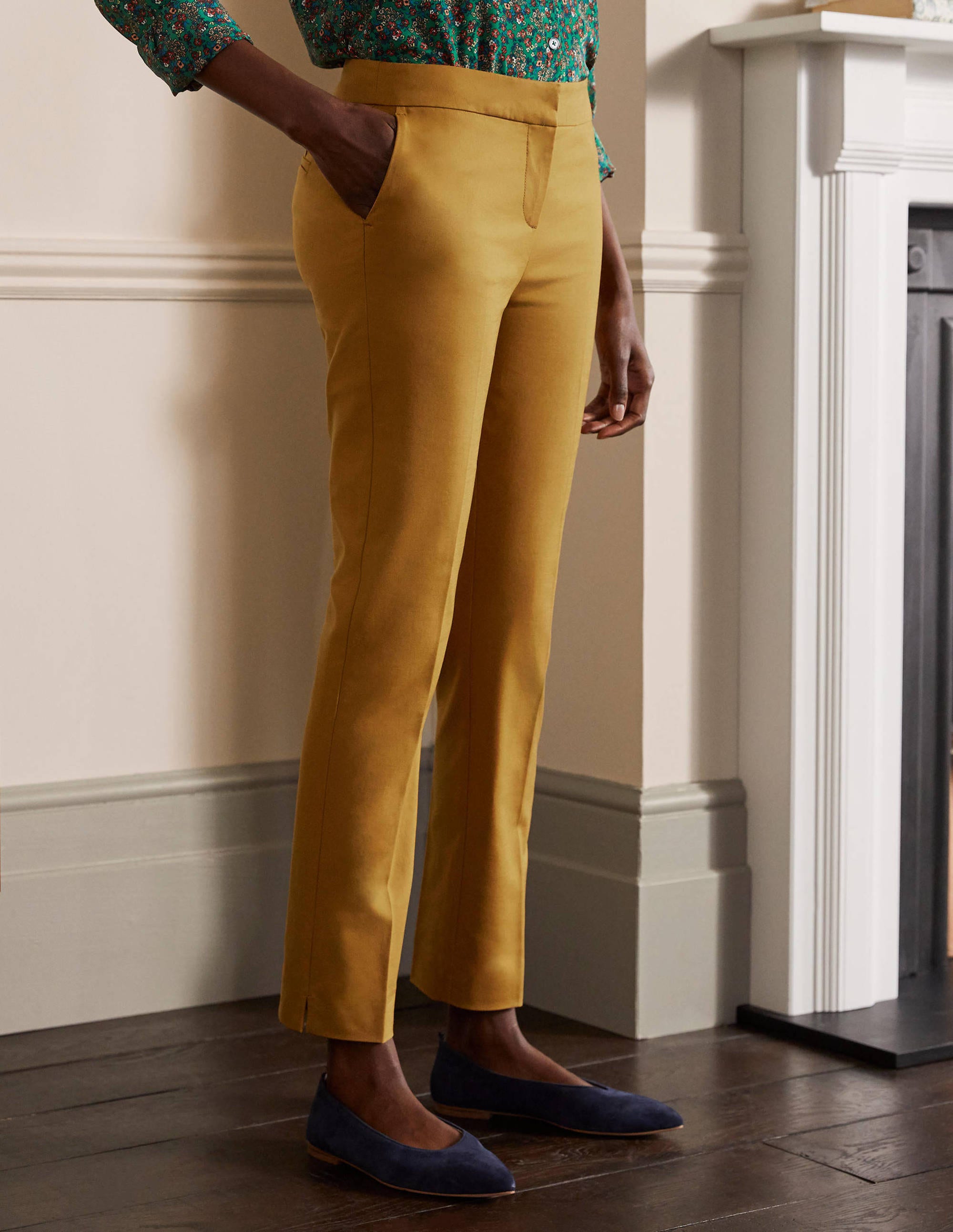 Richmond 7/8 Pants-Frankincense - Image 4
