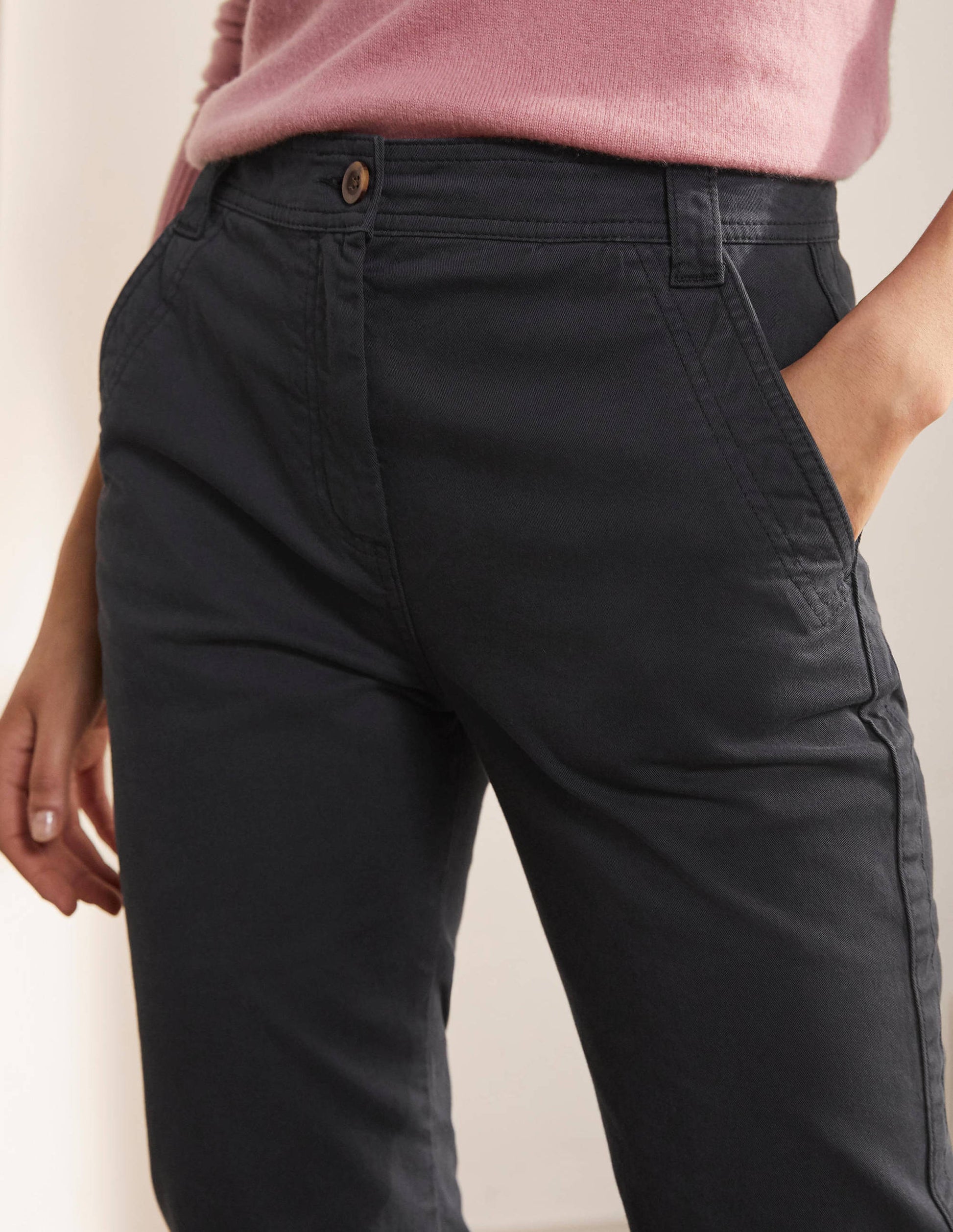 Gowrie Pants-Black-4