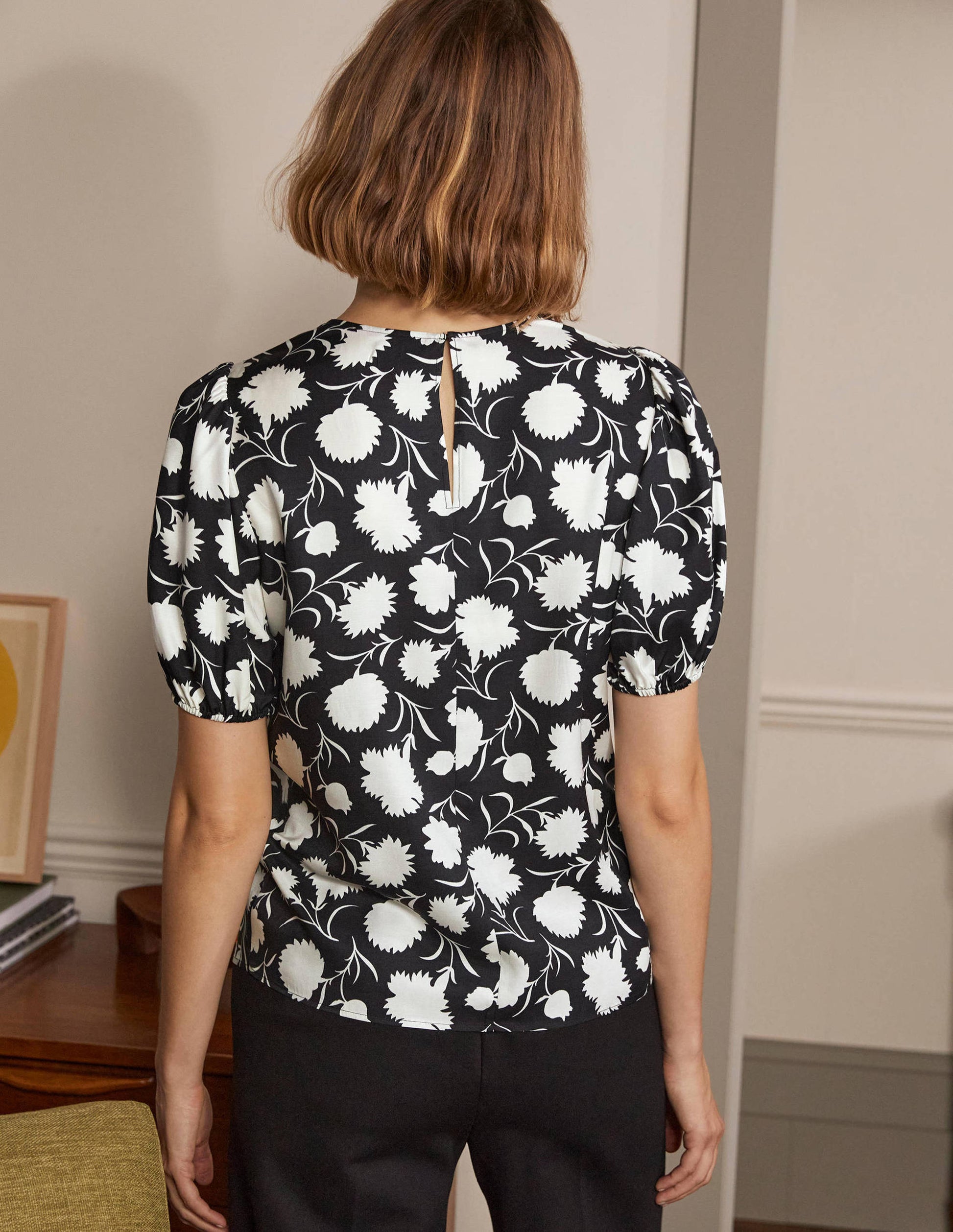 Adriana Puff Sleeve Top-Black, Leafy Bud-2