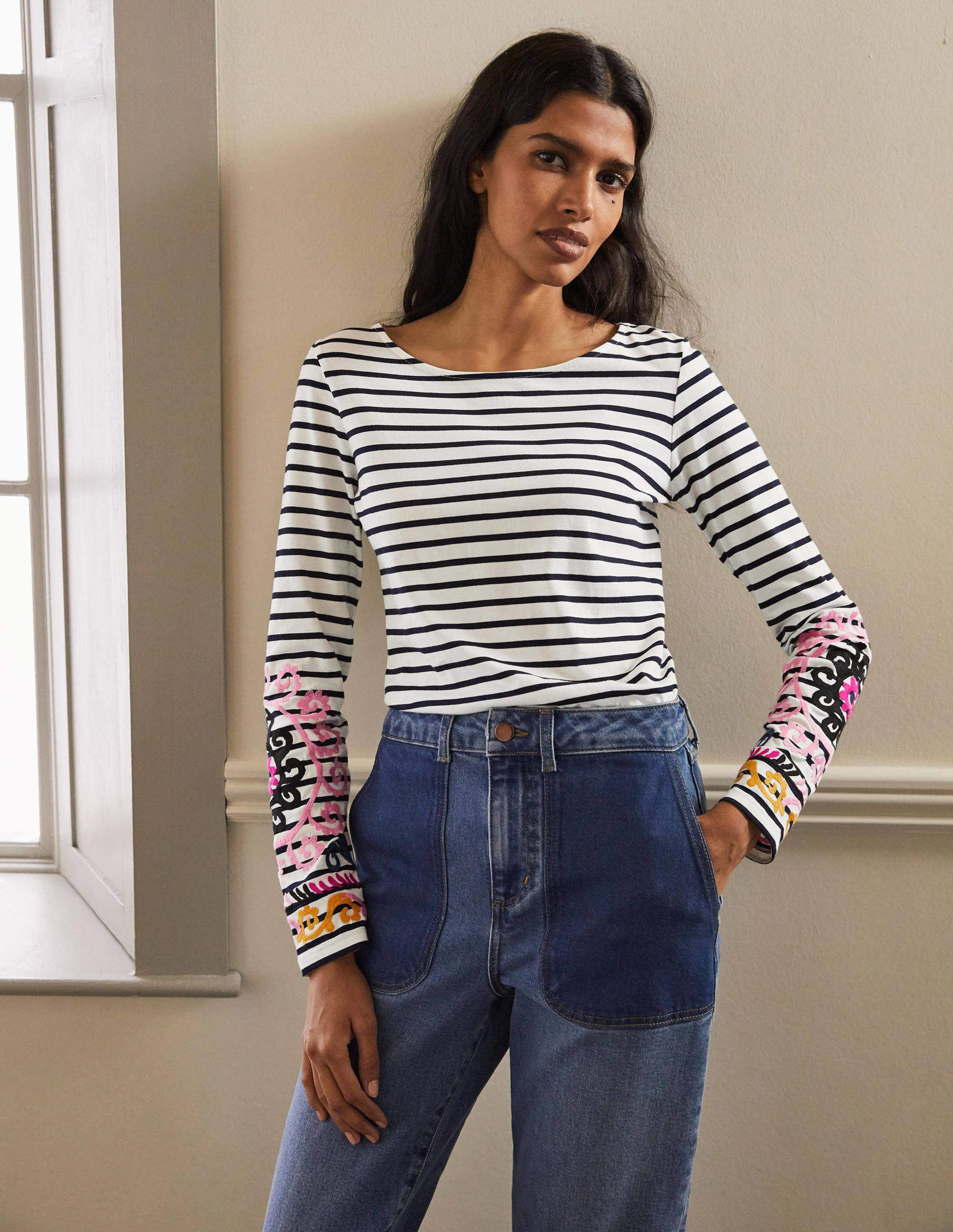 Statement Breton-Ivory/ Navy Embroidered - Image 4