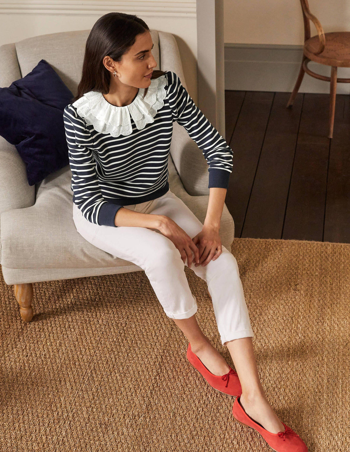 Hattie Collar Sweatshirt-Navy/ Ivory - Image 4