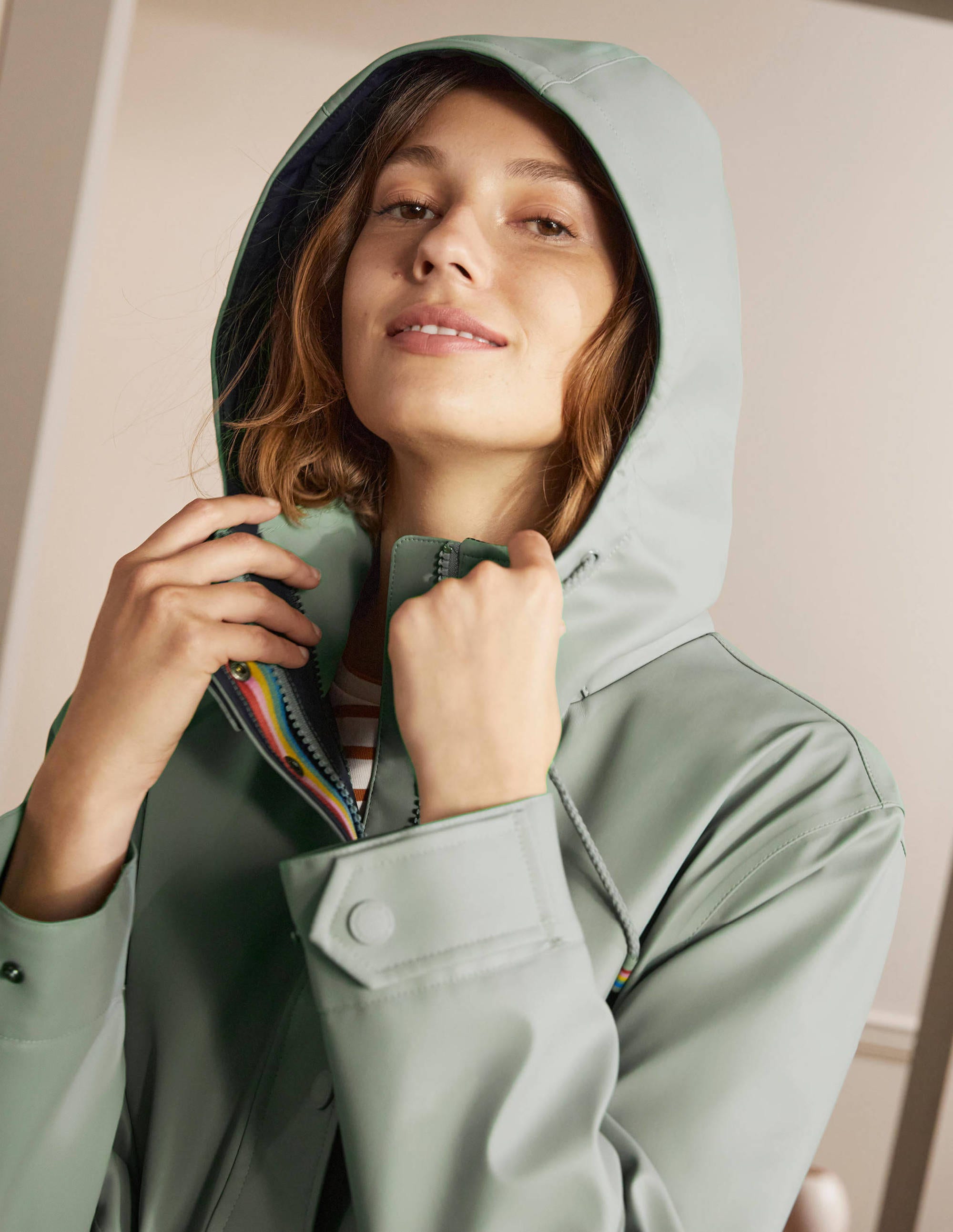 Bamburgh Raincoat-Sage/Navy - Image 3