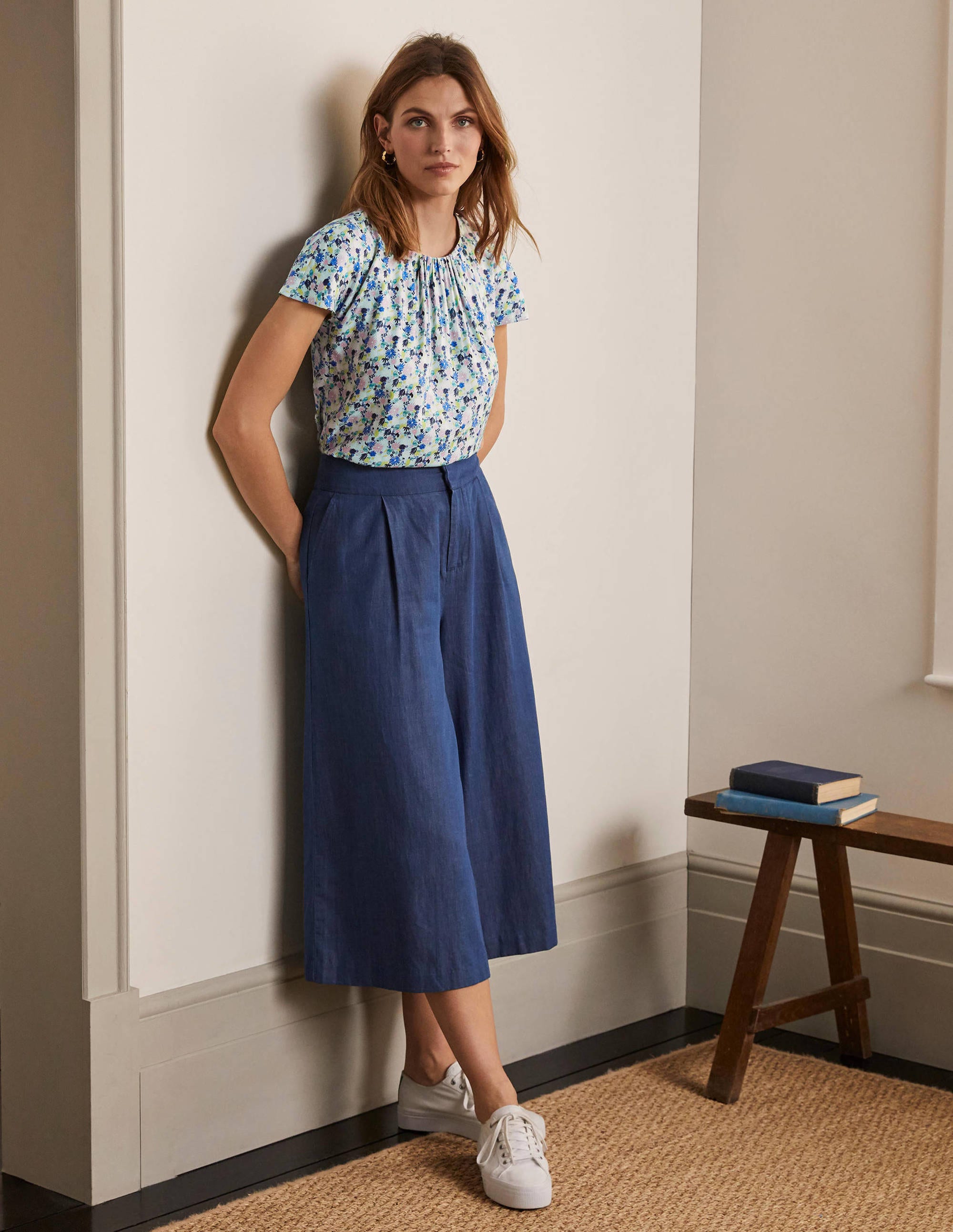 Florence Top-Surf, Enchanting Floral - Image 1