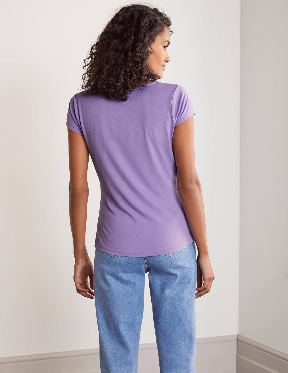 Supersoft Ruched V-neck Tee-Cool Violet - Image 3