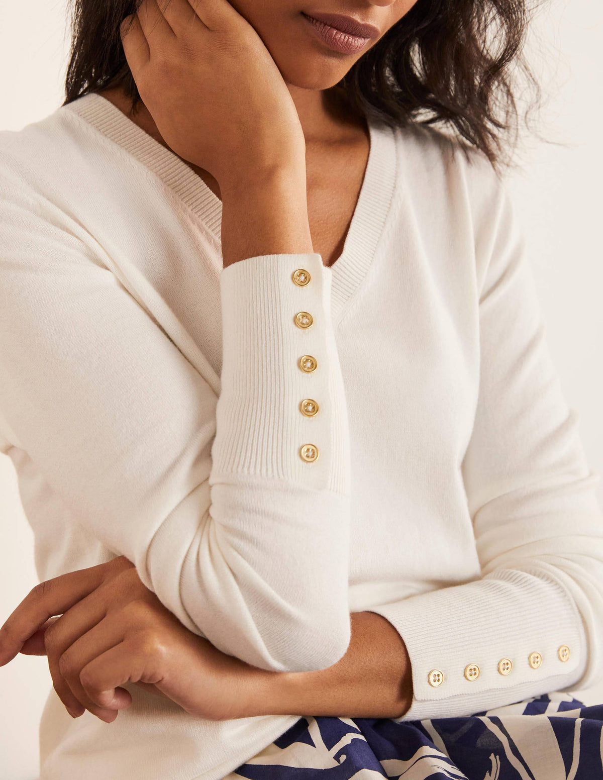 Eldon V-neck Sweater-Ivory-4