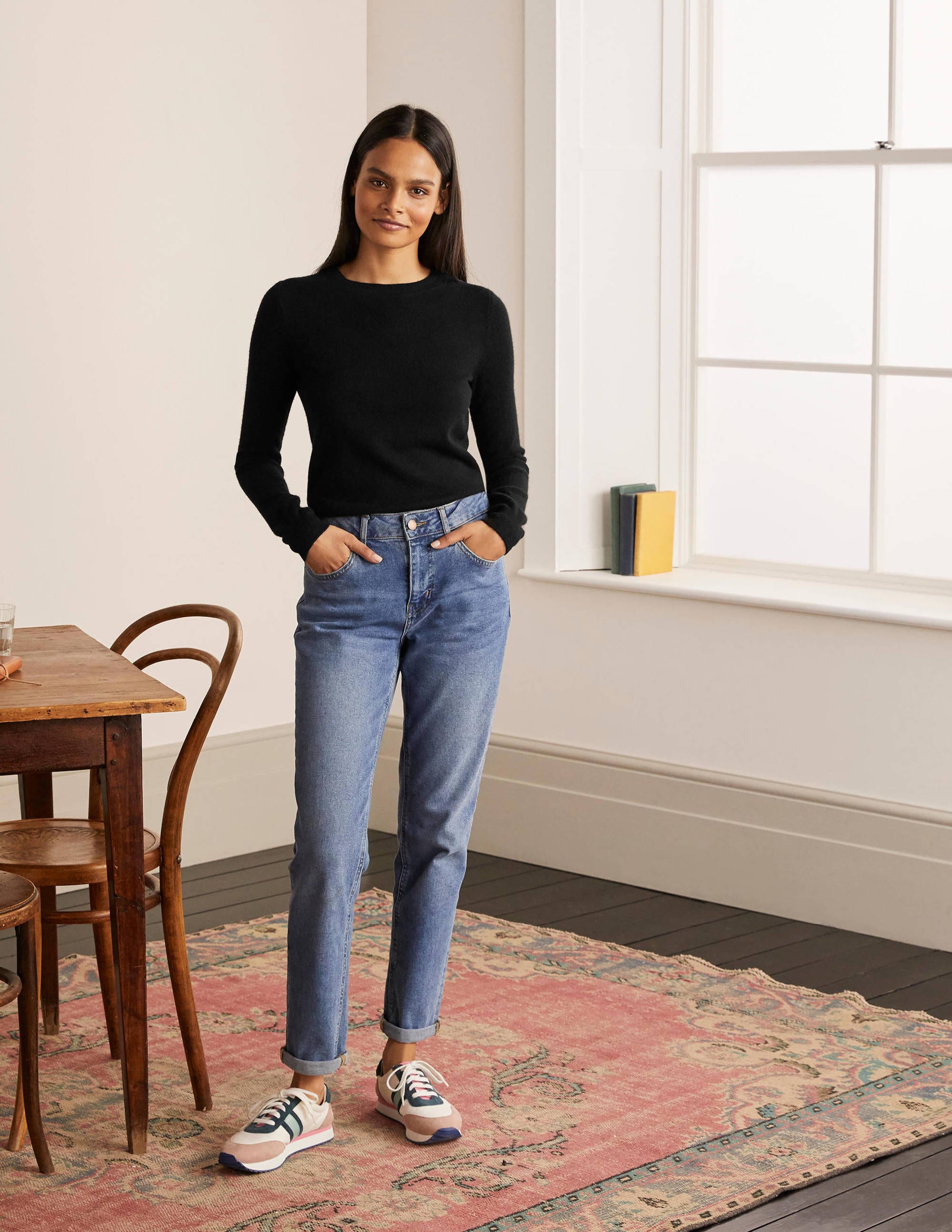 Cashmere Crew Neck Sweater-Black - Image 2