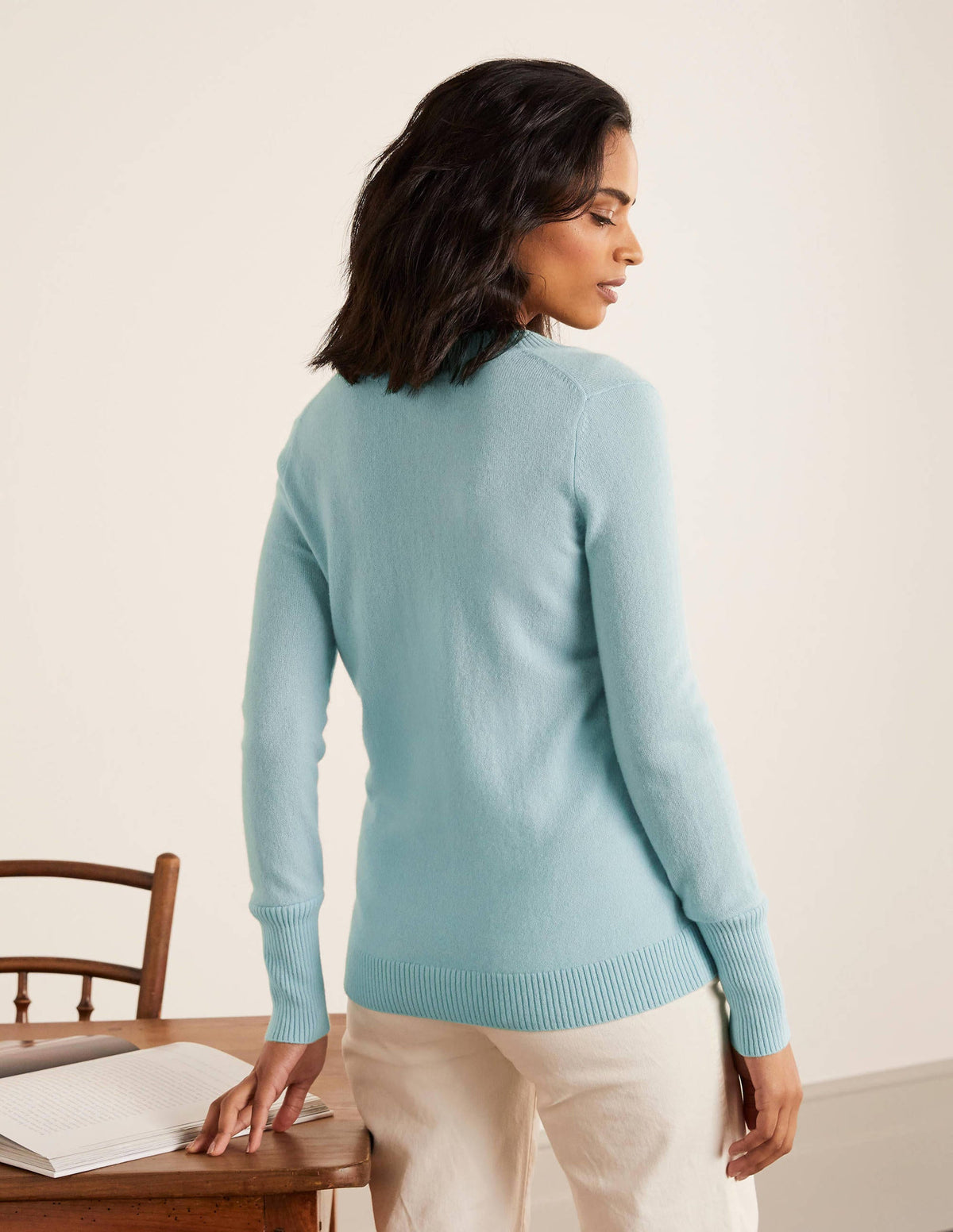 Oakley Cashmere V-Neck Sweater-Georgian Blue-3