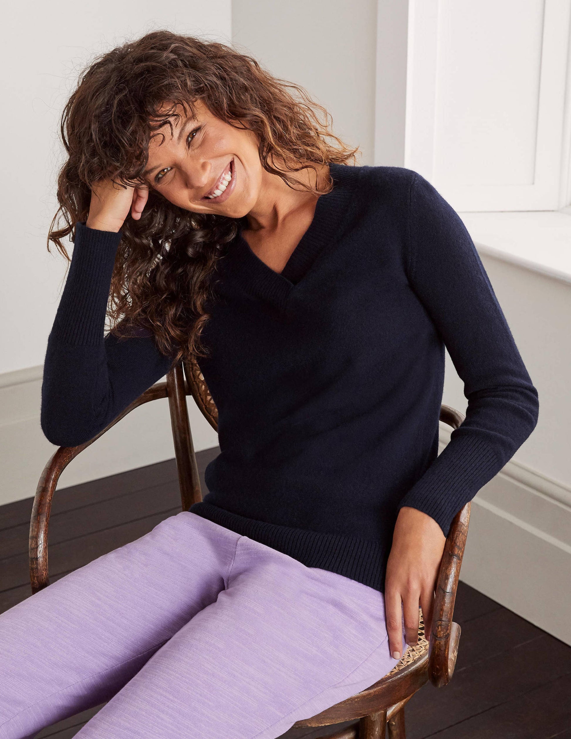 Oakley Cashmere V-Neck Sweater-Navy-1
