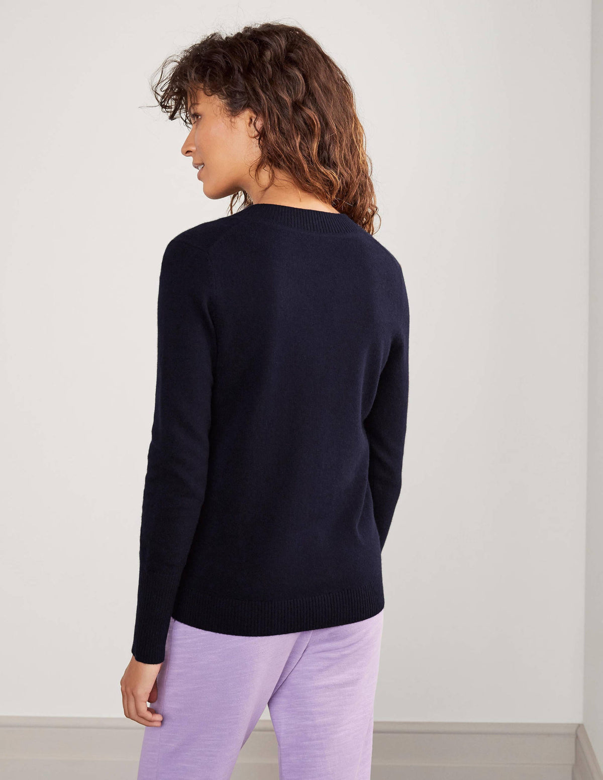 Oakley Cashmere V-Neck Sweater-Navy - Image 3