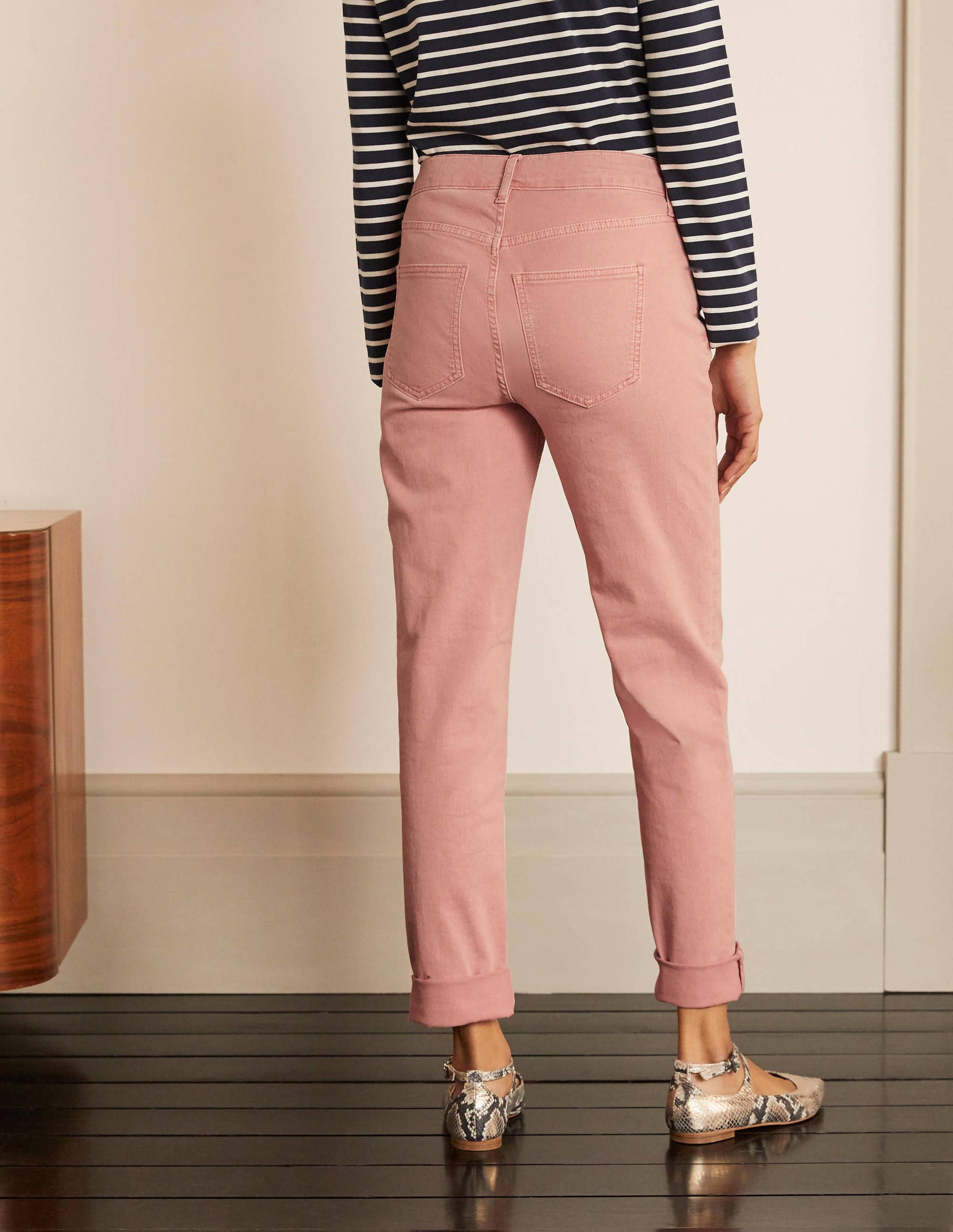 Girlfriend Jeans-Pale Pink Wash-2