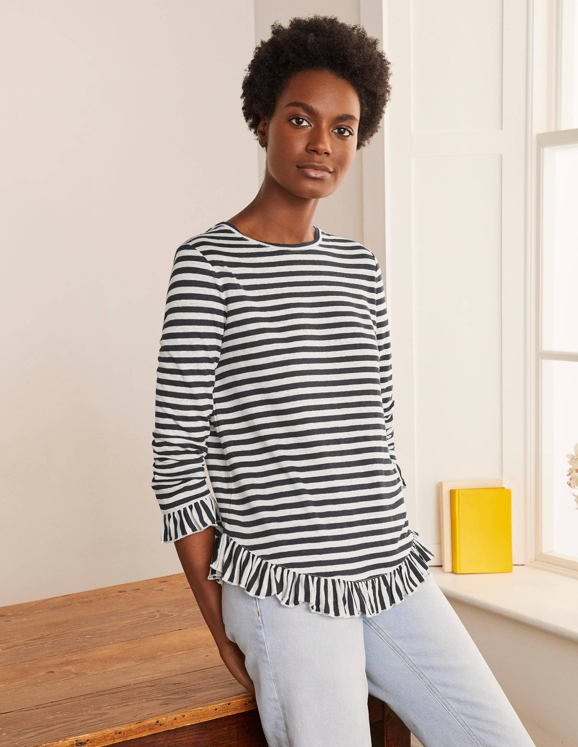Dorothy Linen Jersey Top-Navy/ Ivory - Image 1