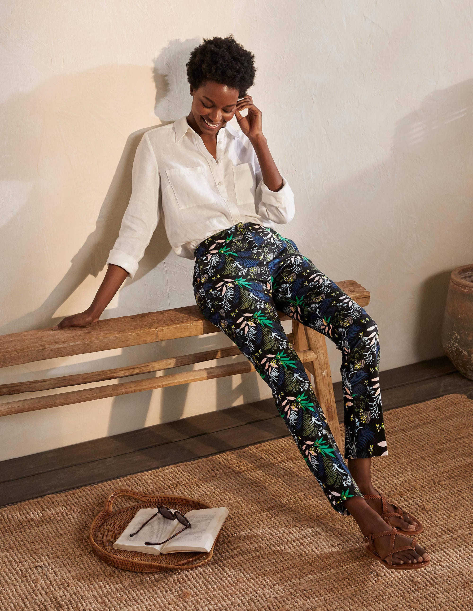 Richmond 7/8 Pants-Black, Safari Fern - Image 5