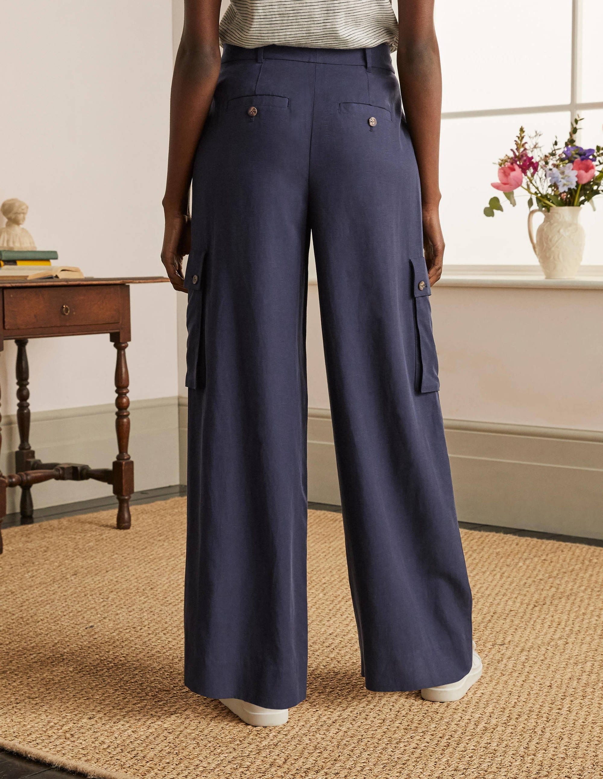 Ailesbury Cargo Pants-Navy - Image 2