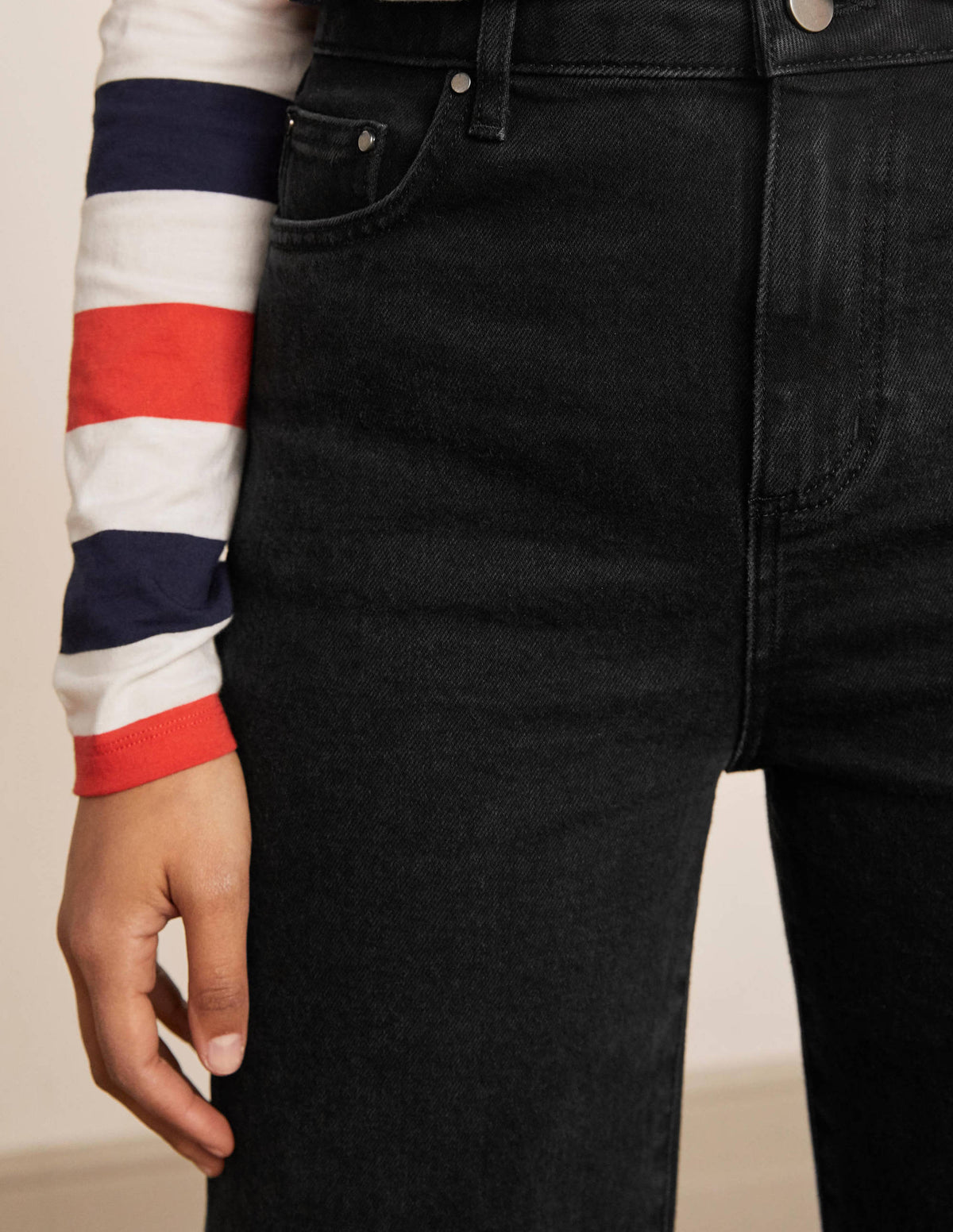 Relaxed Wide Leg Jean-Black - Image 3
