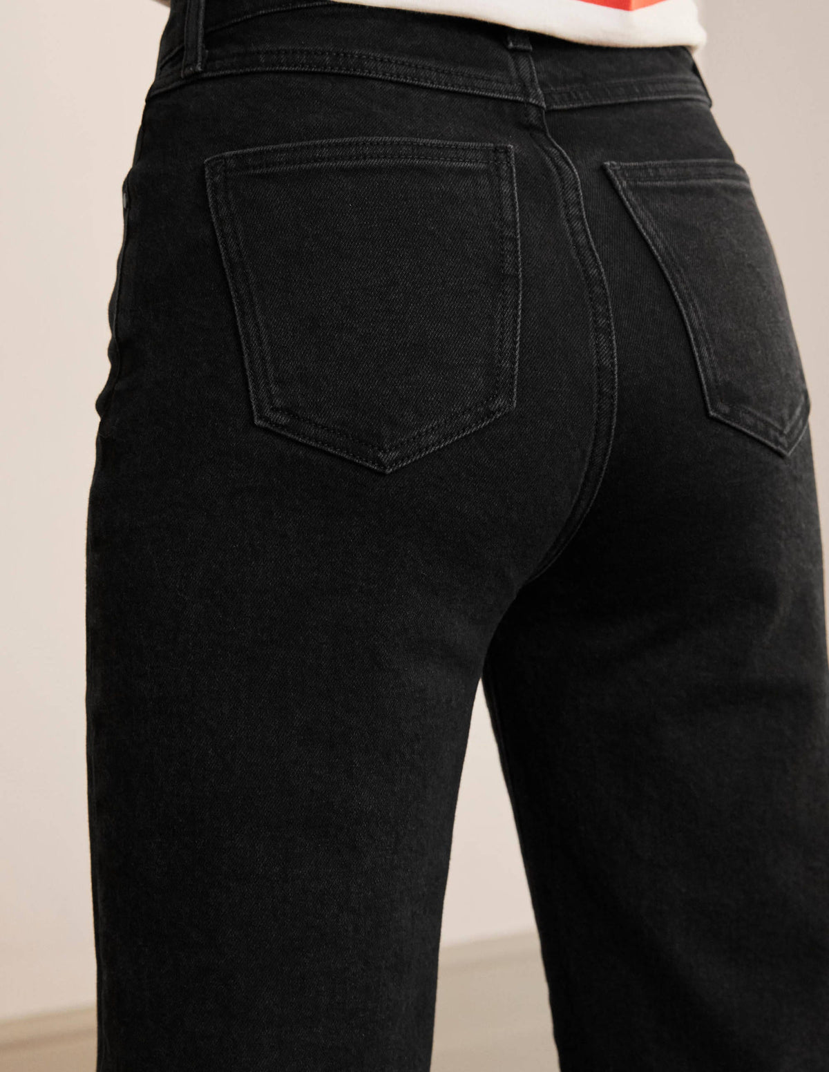 Relaxed Wide Leg Jean-Black-4