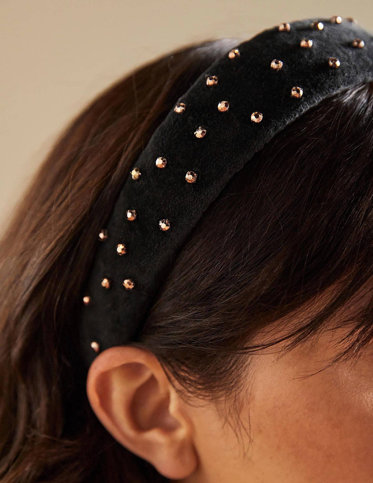 Jewelled Headband-Black/Gold Jewels - Image 1