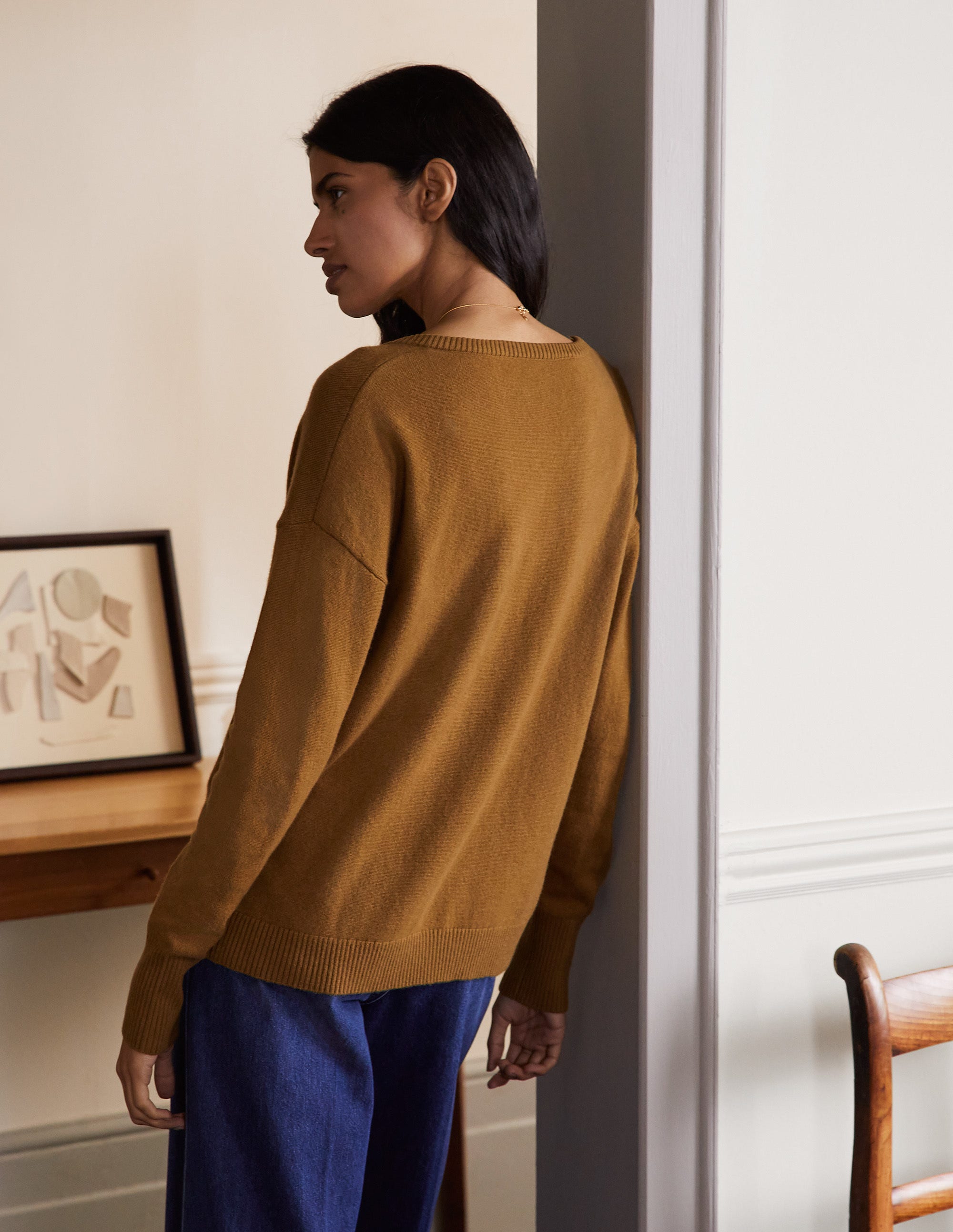 Cashmere V-neck Relax Jumper-Moss Brown - Image 3