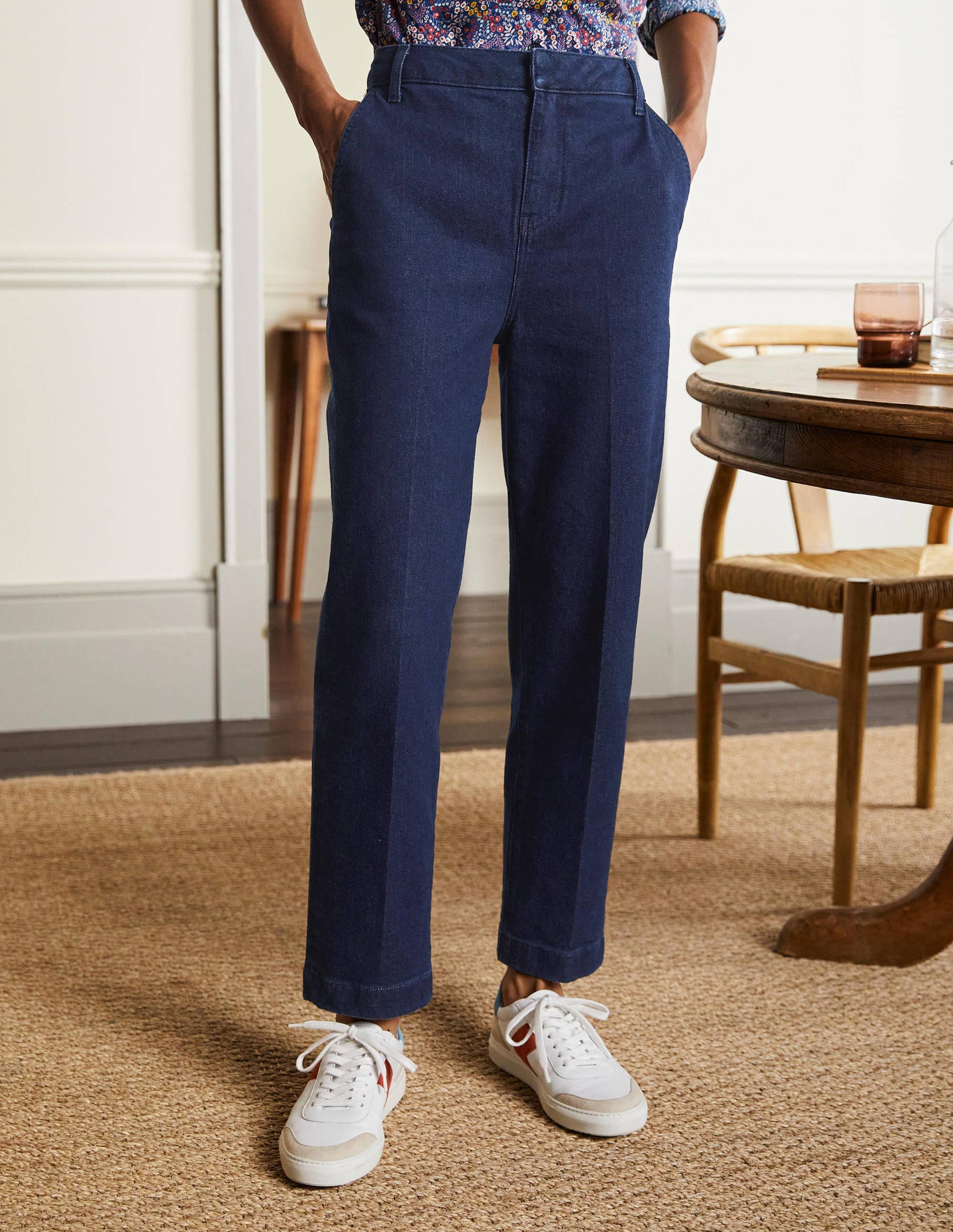 Straight Leg Jeans-Indigo-4