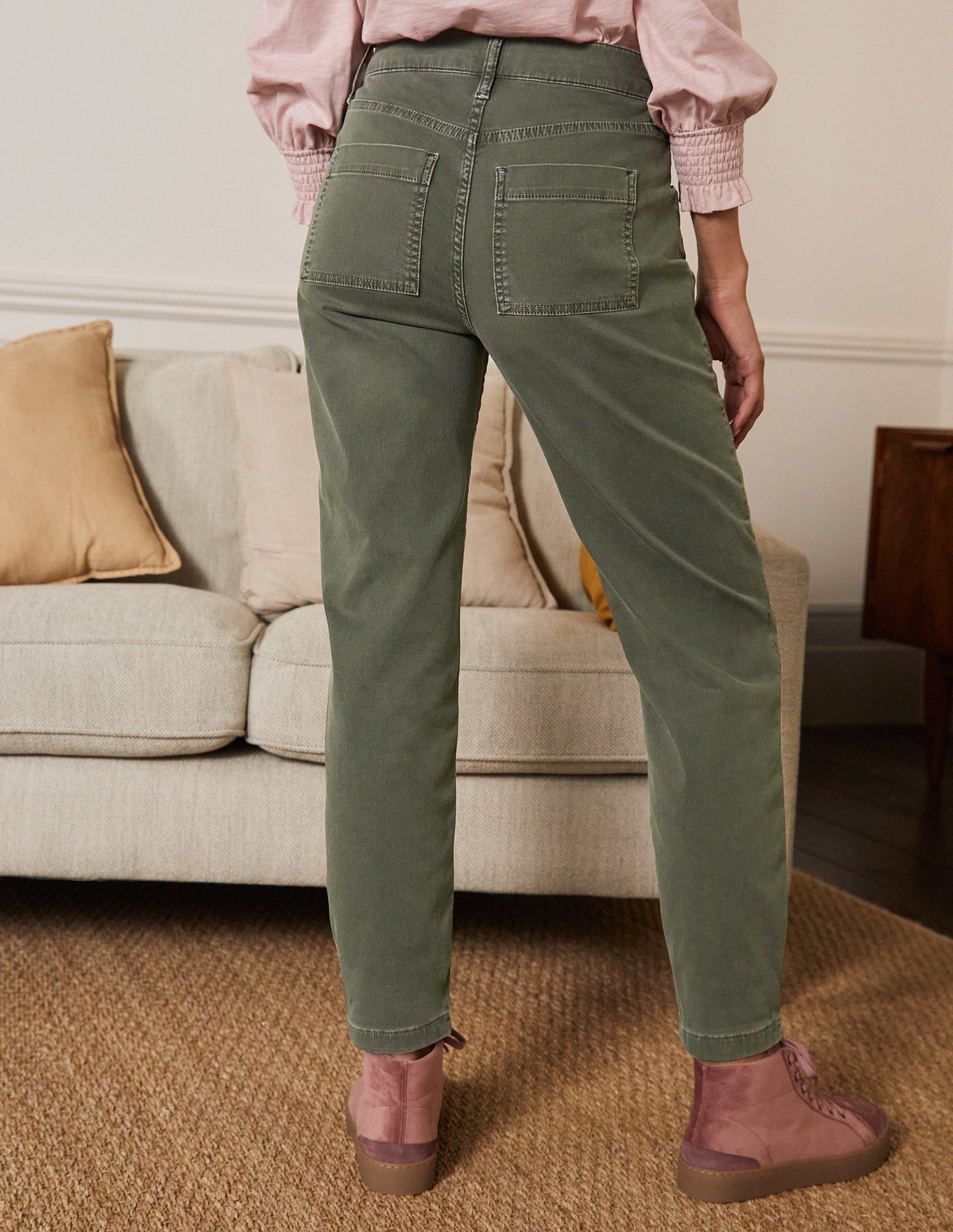 Patch Pocket Tapered Jeans-Marsh-3