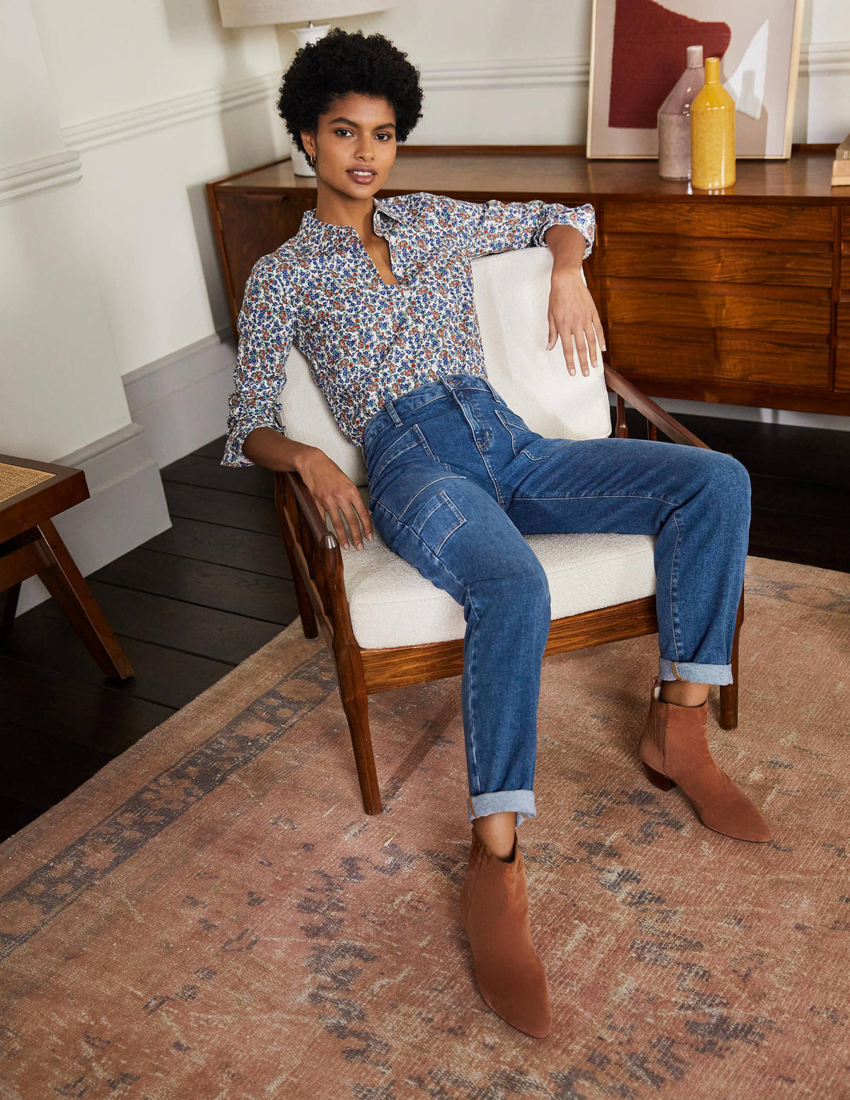 Patch Pocket Tapered Jeans-Mid Vintage - Image 5