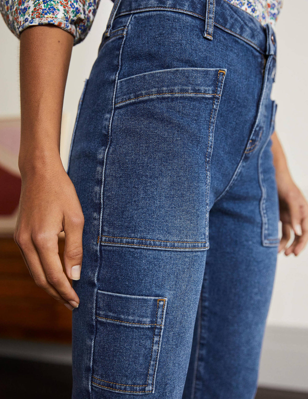 Patch Pocket Tapered Jeans-Mid Vintage - Image 1